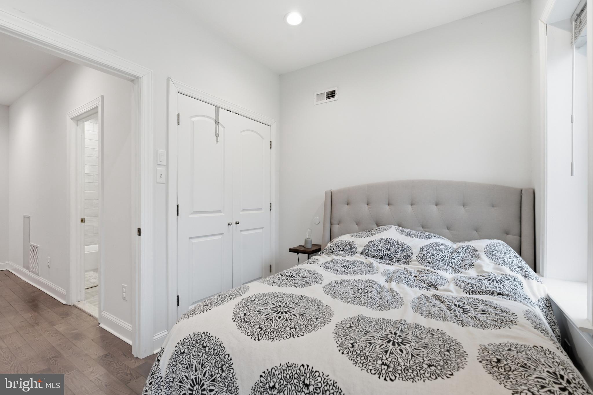 GRAYS FERRY - Residential