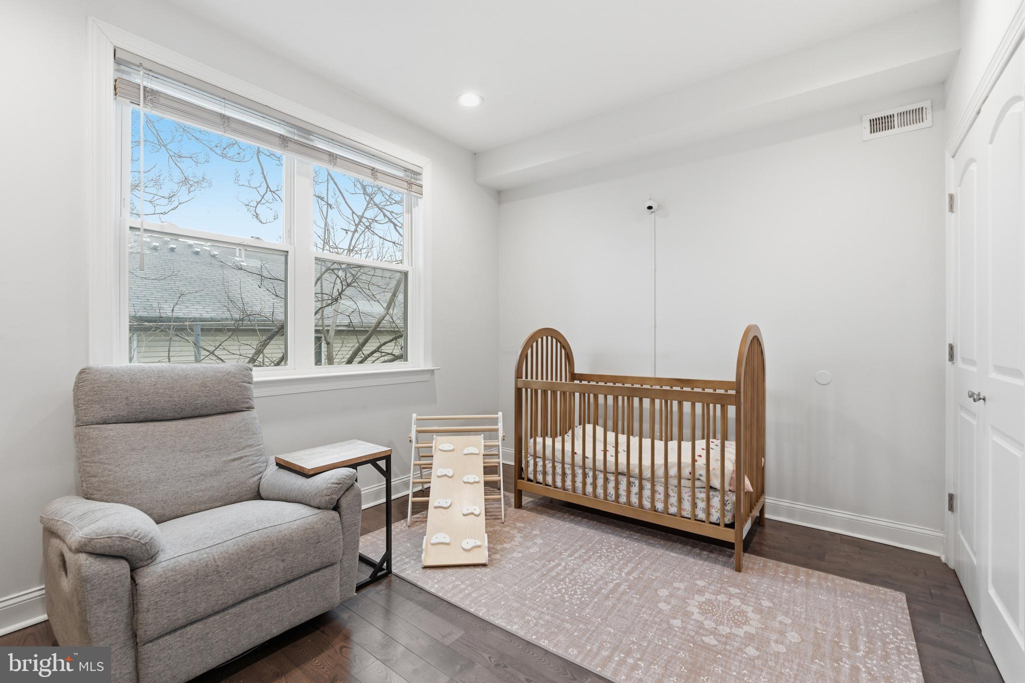 GRAYS FERRY - Residential