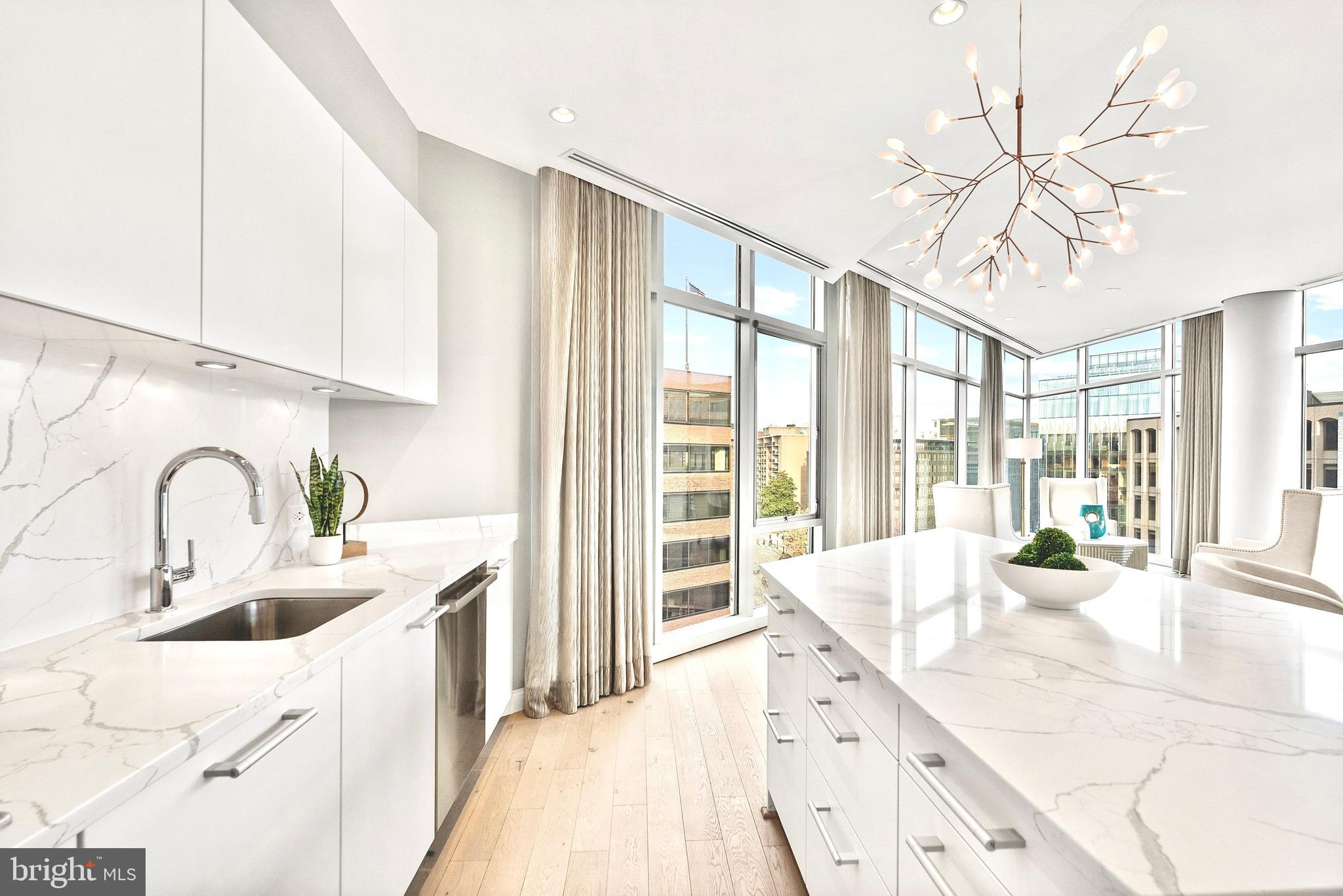 WEST END - Residential