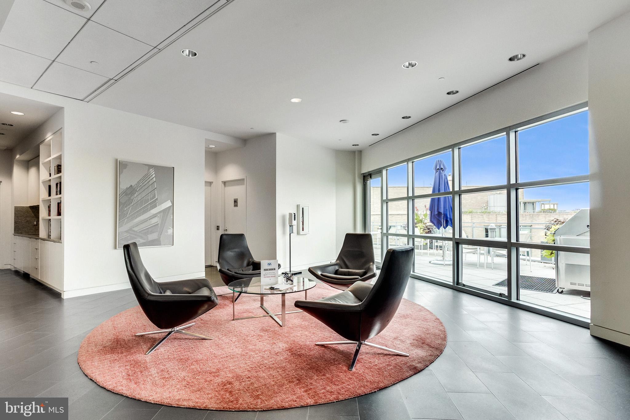 WEST END - Residential