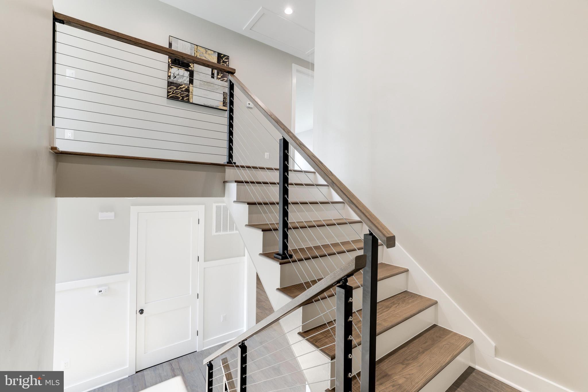 PIMMIT HILLS - Residential