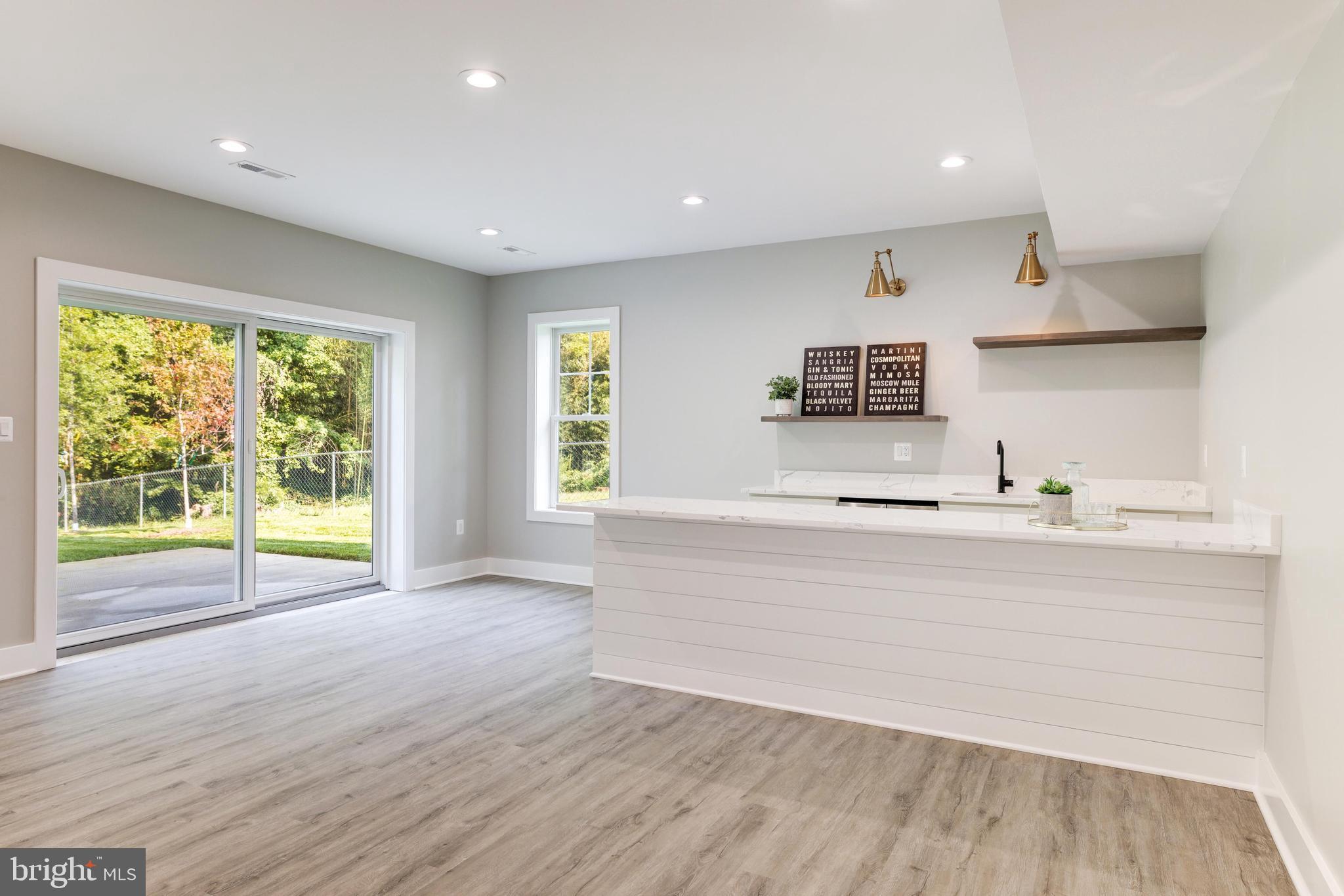 PIMMIT HILLS - Residential