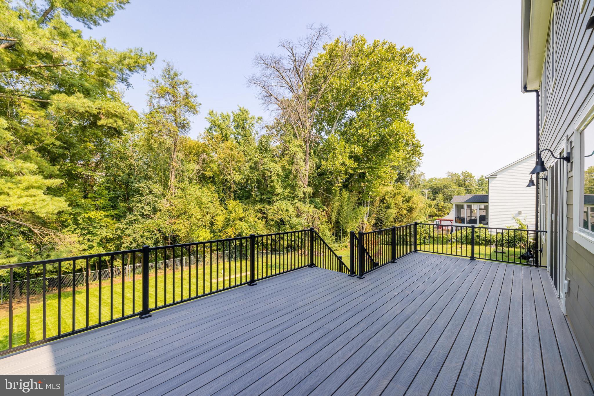 PIMMIT HILLS - Residential