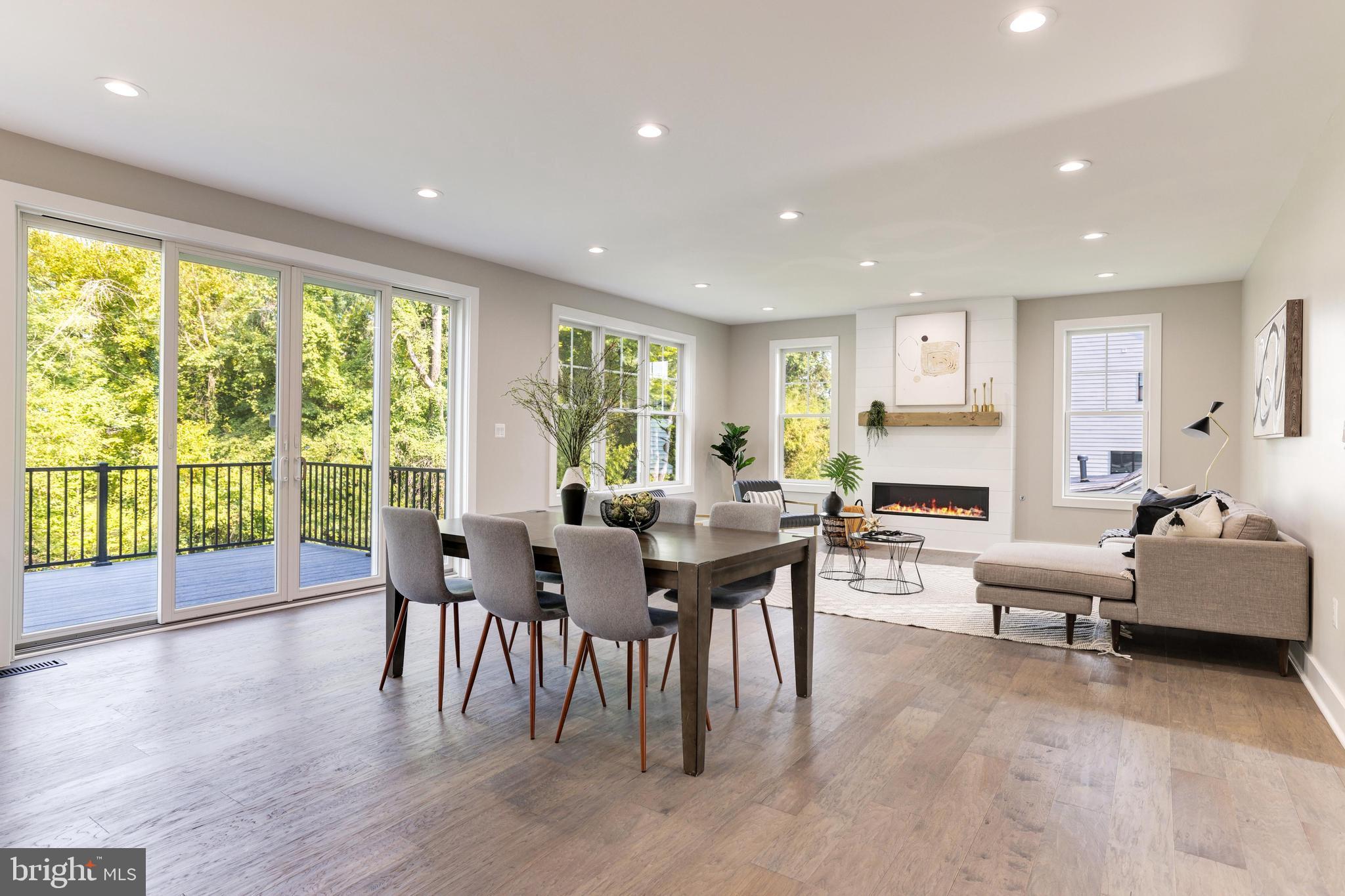 PIMMIT HILLS - Residential