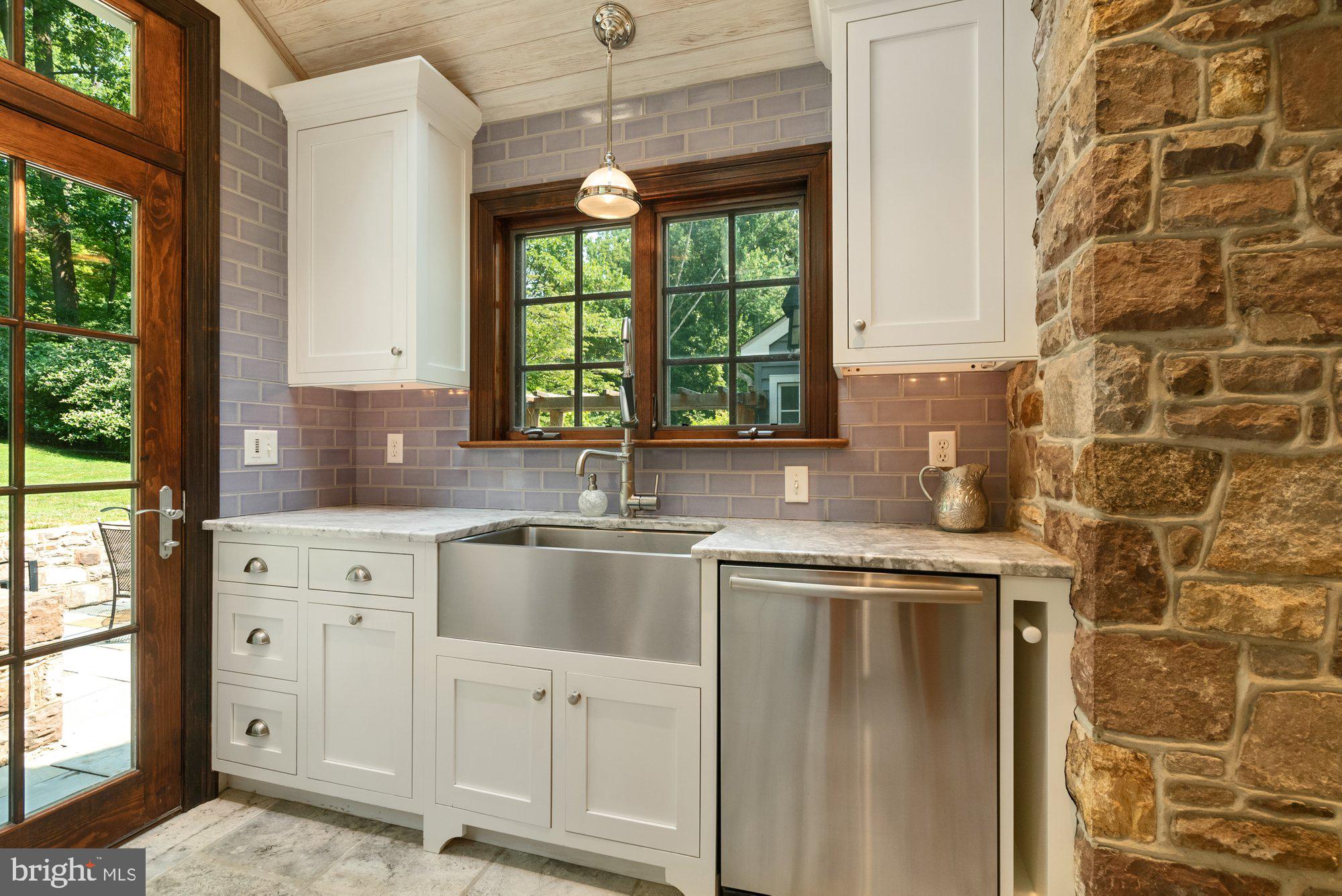 HAWK RIDGE - Residential