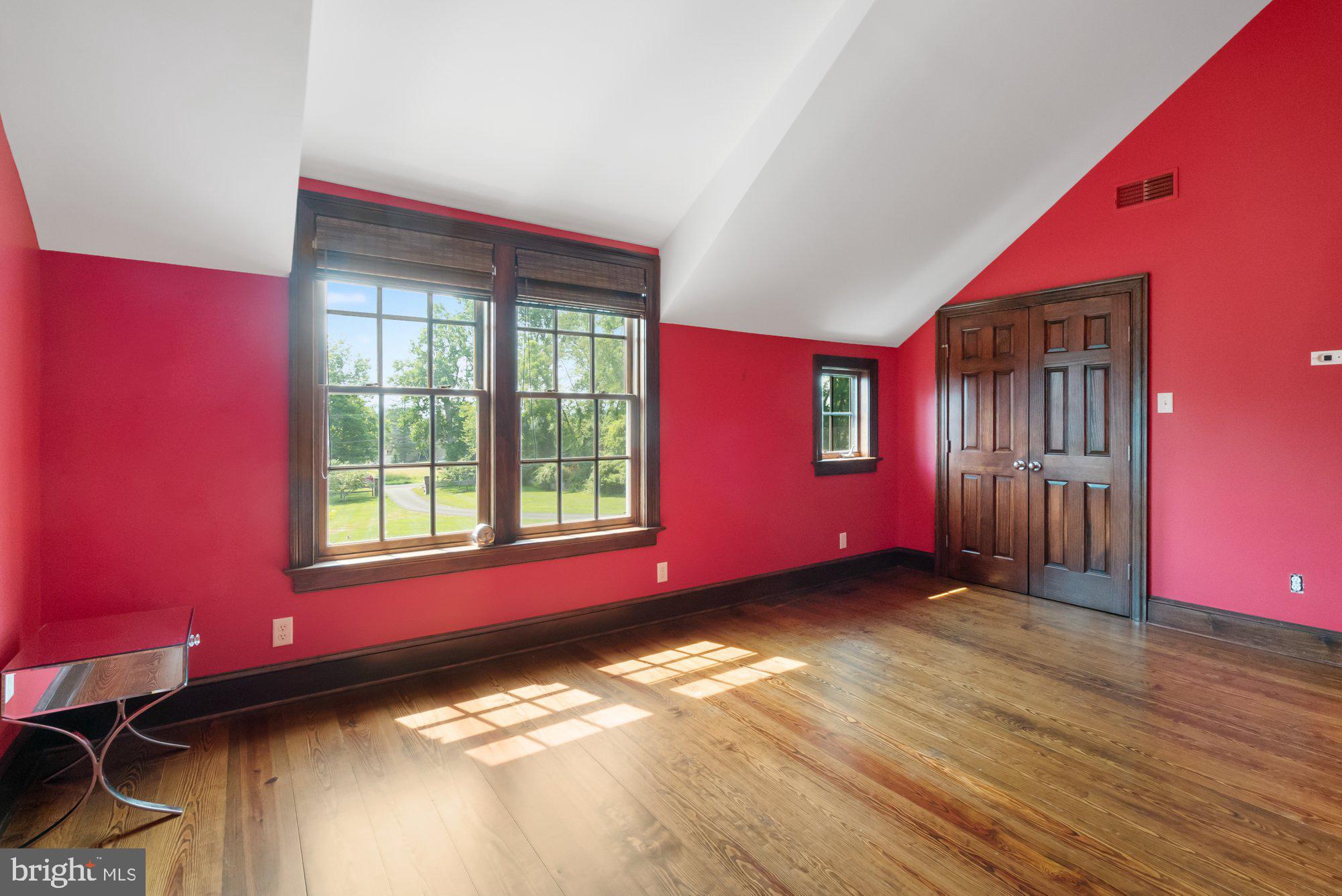 HAWK RIDGE - Residential