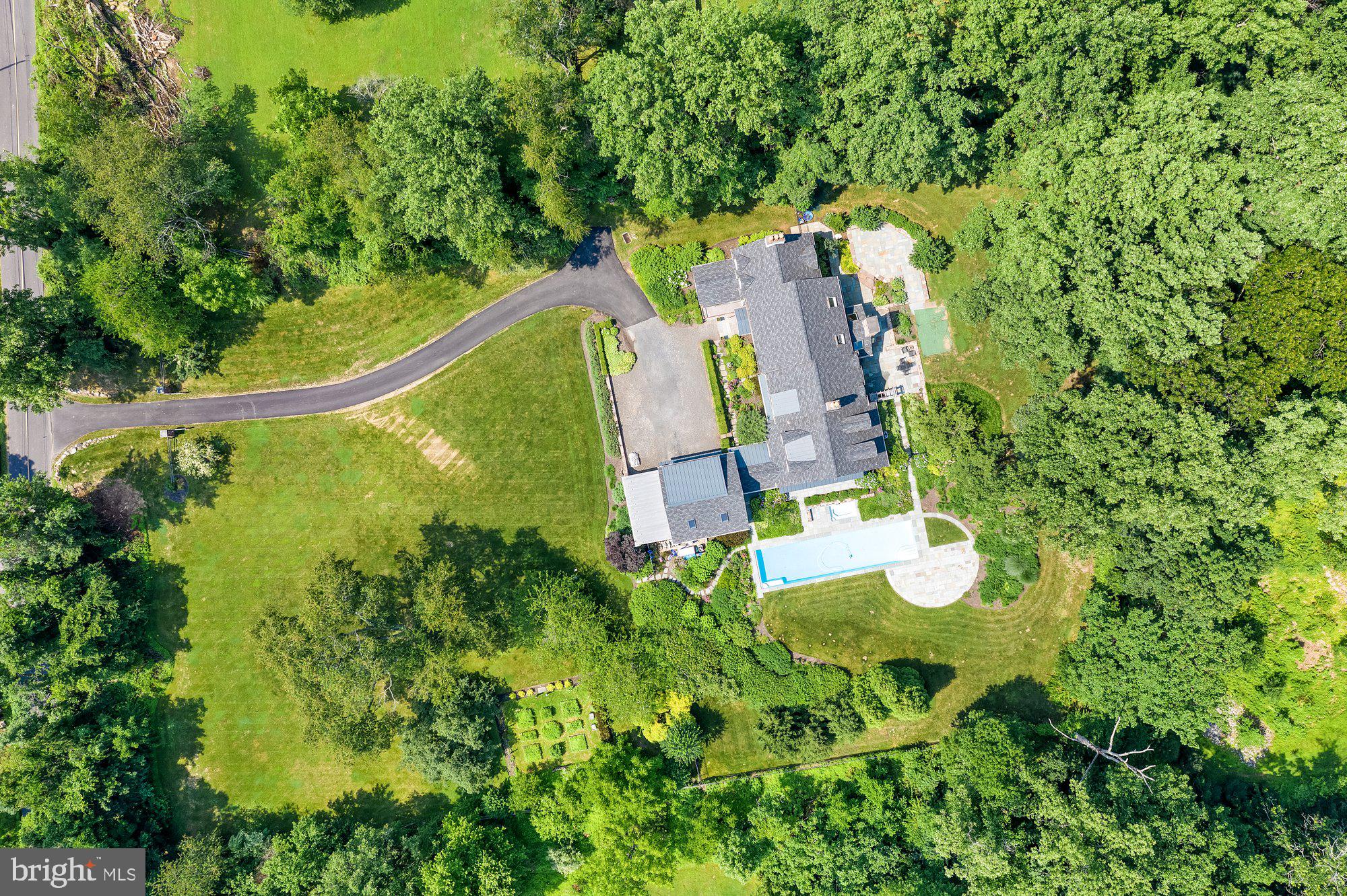 HAWK RIDGE - Residential
