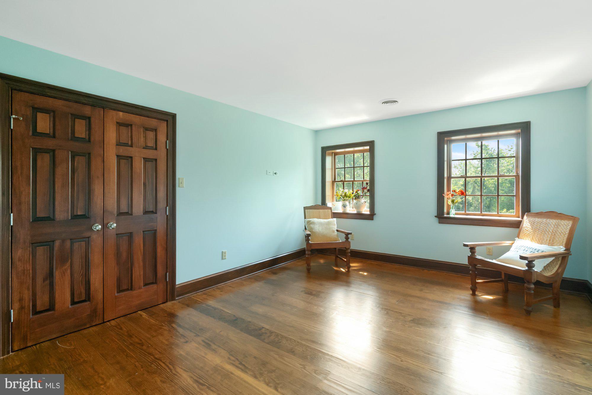 HAWK RIDGE - Residential