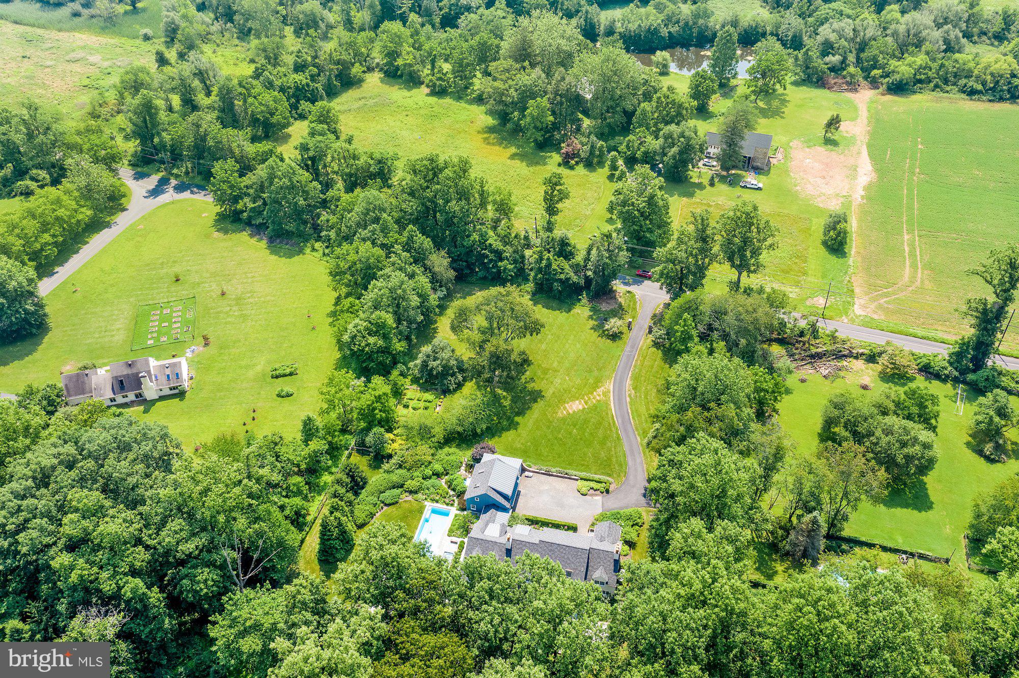 HAWK RIDGE - Residential