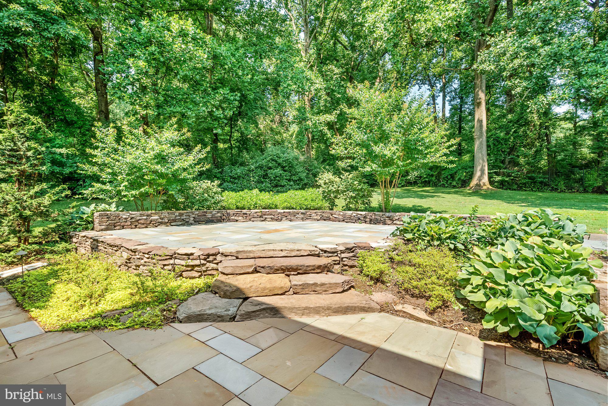 HAWK RIDGE - Residential