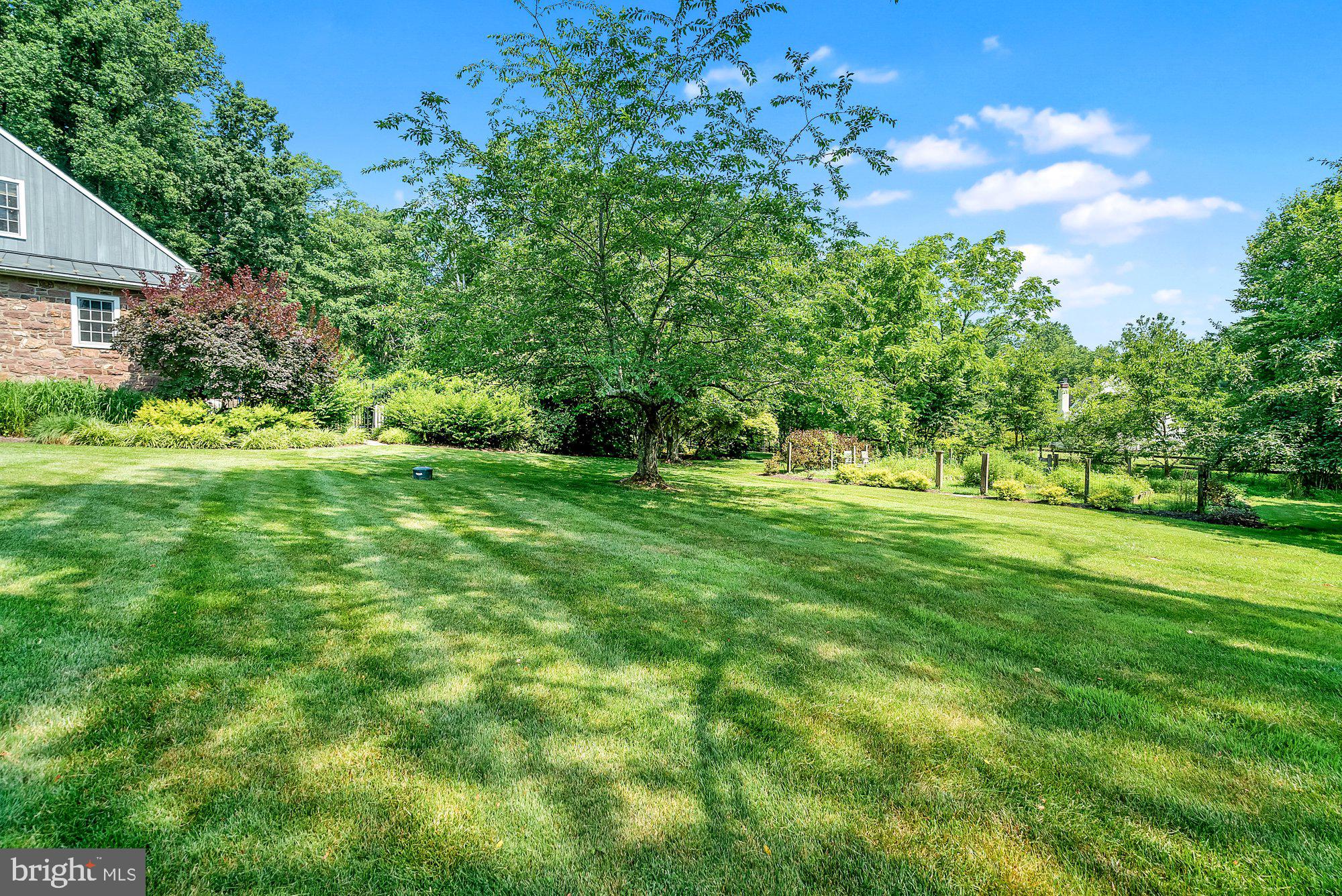 HAWK RIDGE - Residential
