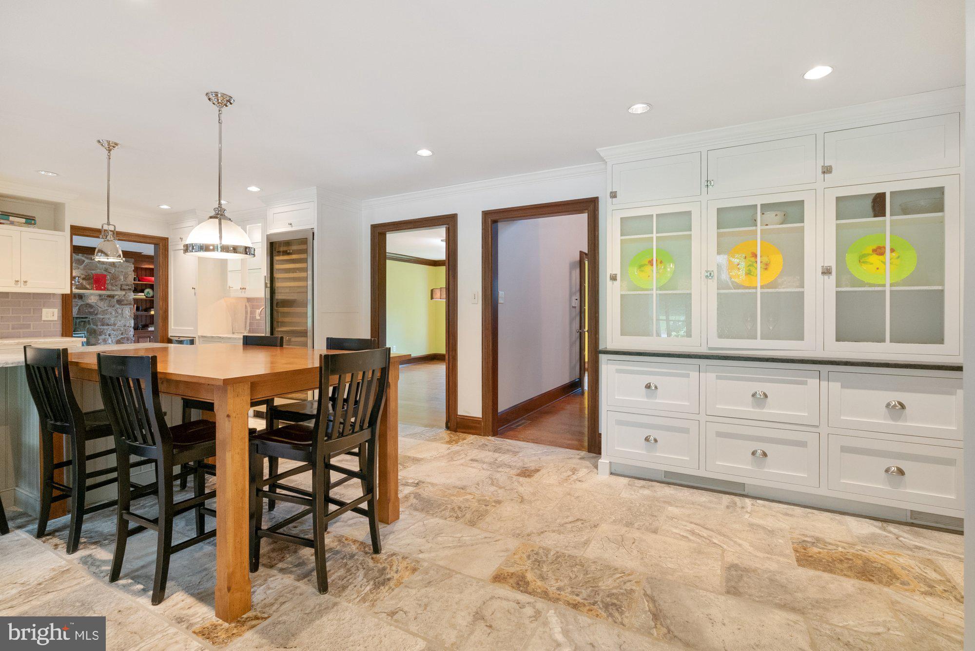 HAWK RIDGE - Residential