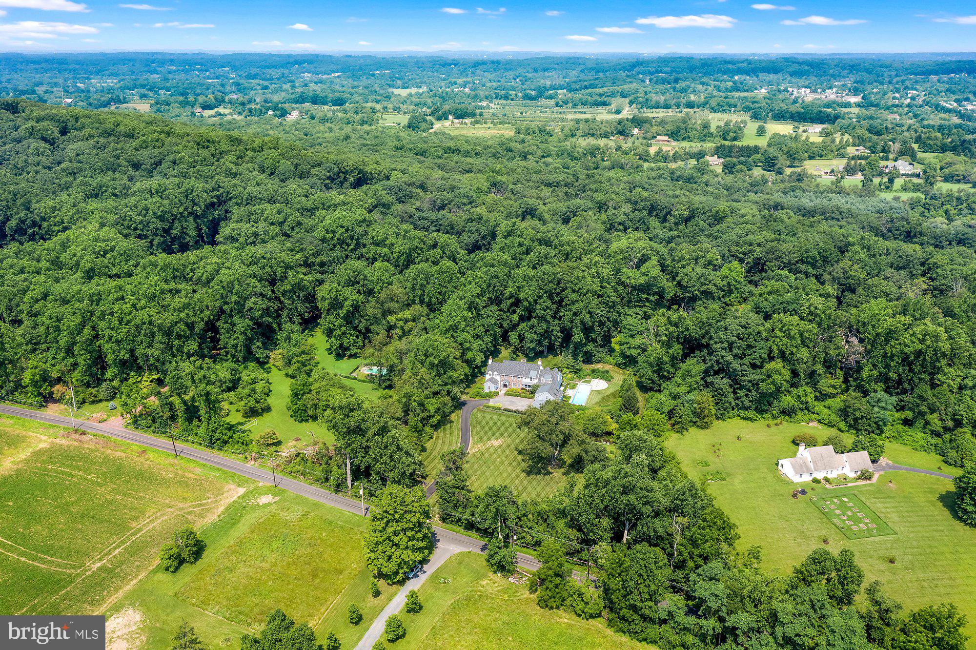 HAWK RIDGE - Residential