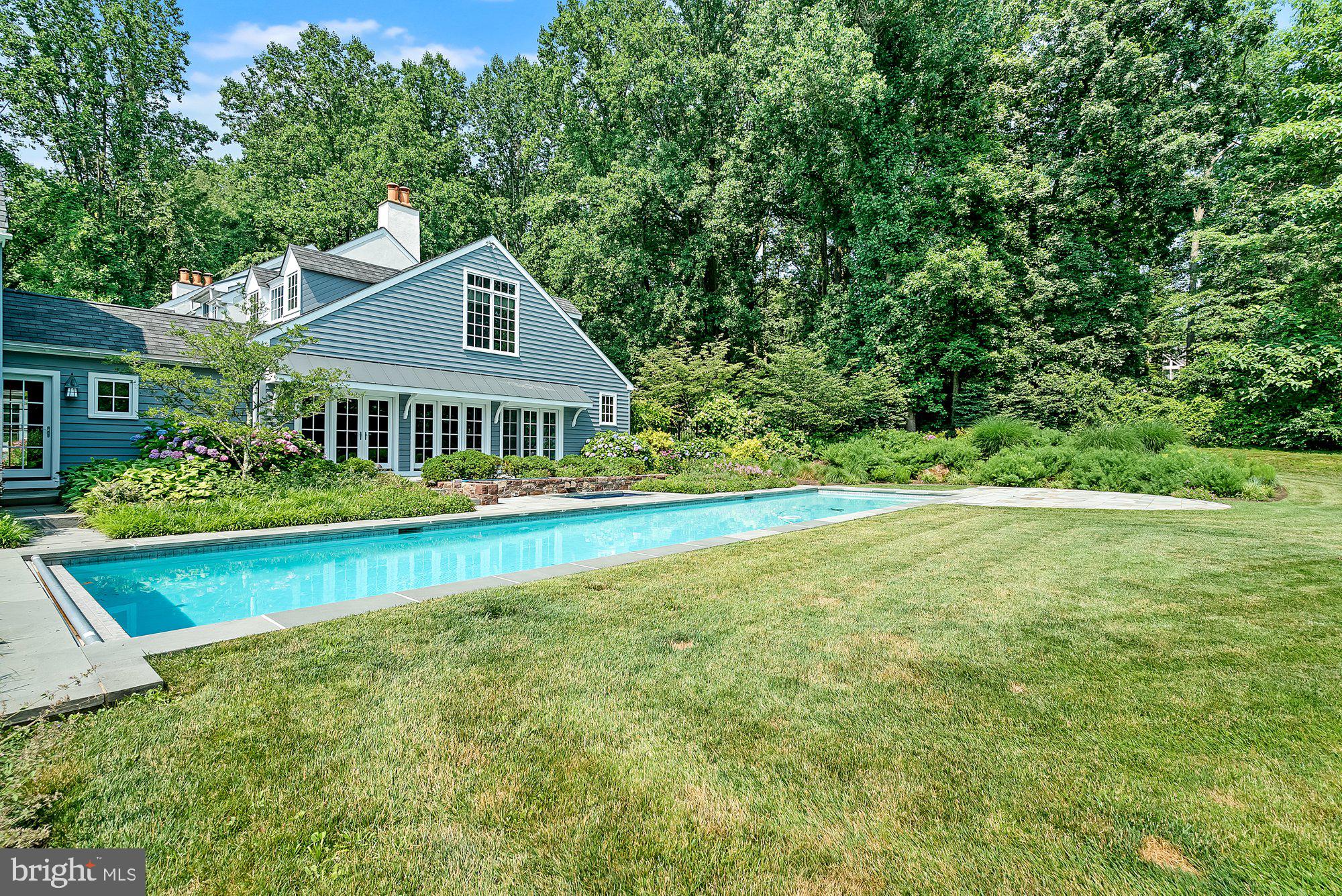 HAWK RIDGE - Residential