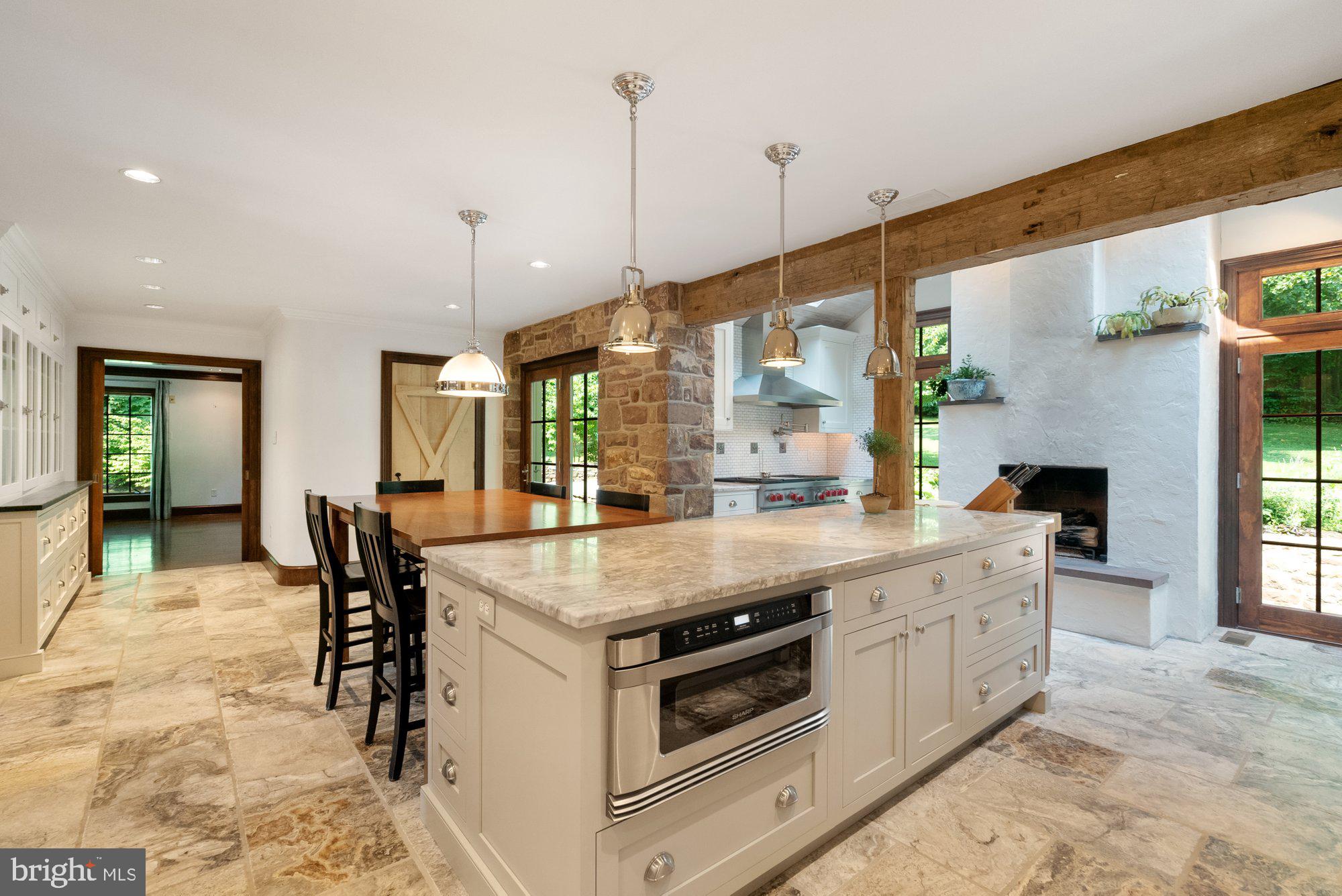 HAWK RIDGE - Residential