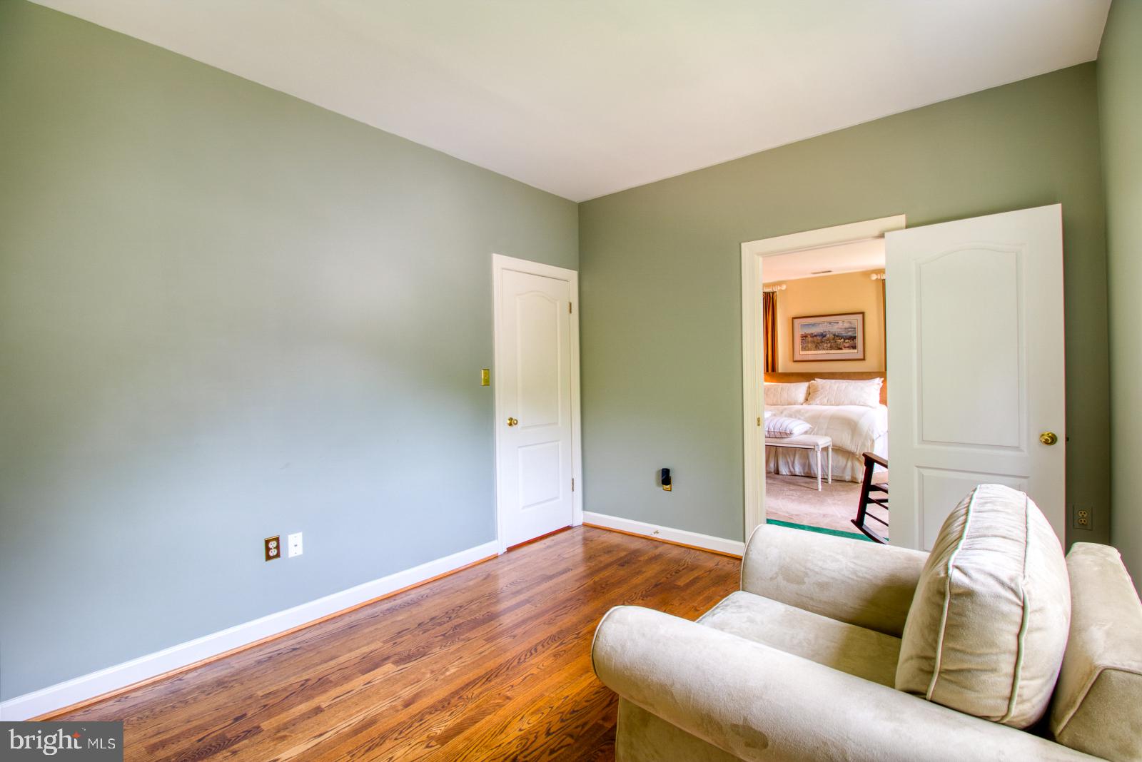 NORTH CHEVY CHASE - Residential