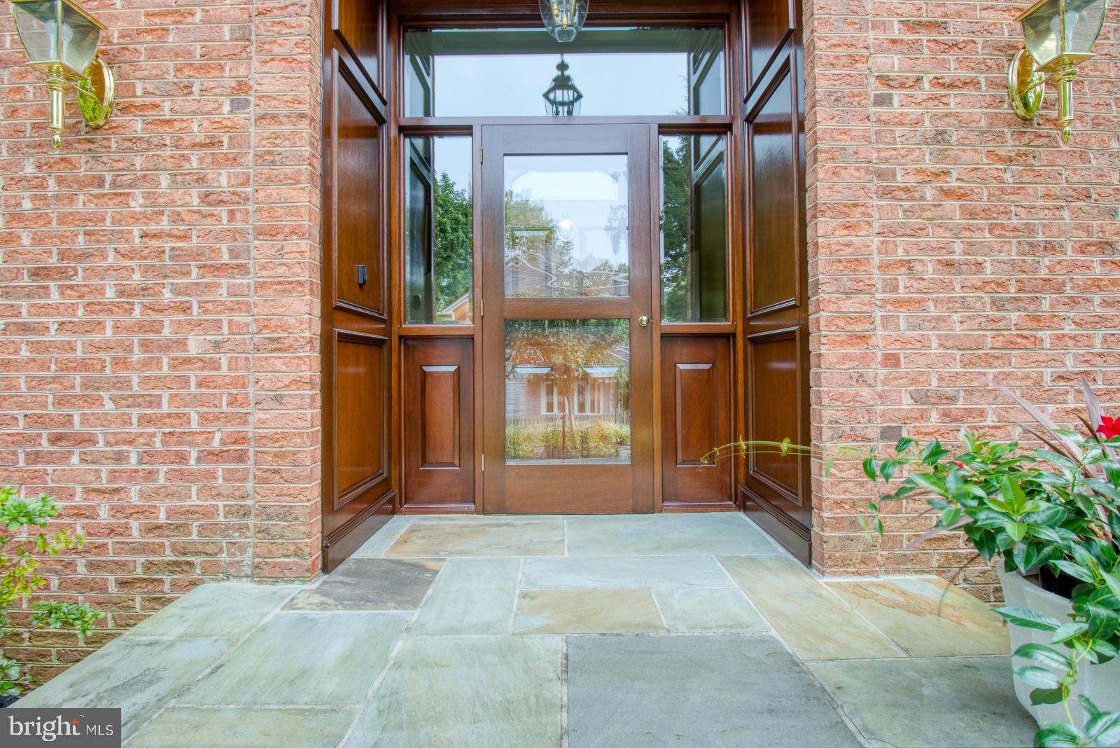 NORTH CHEVY CHASE - Residential