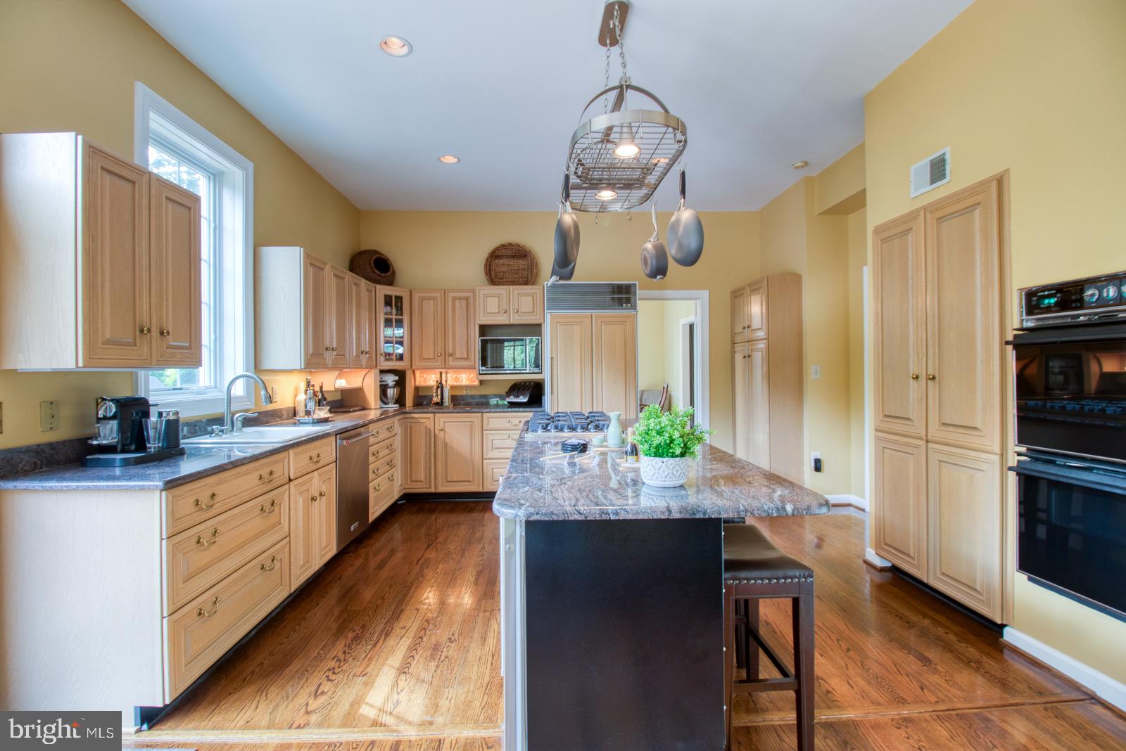 NORTH CHEVY CHASE - Residential