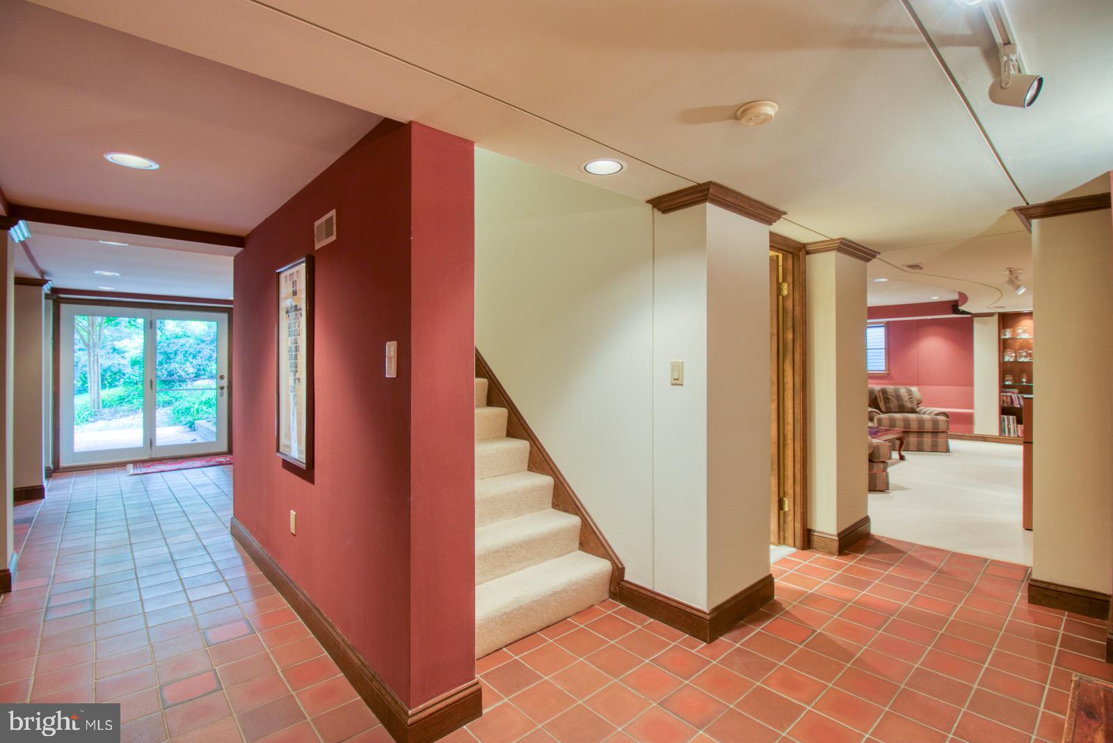 NORTH CHEVY CHASE - Residential