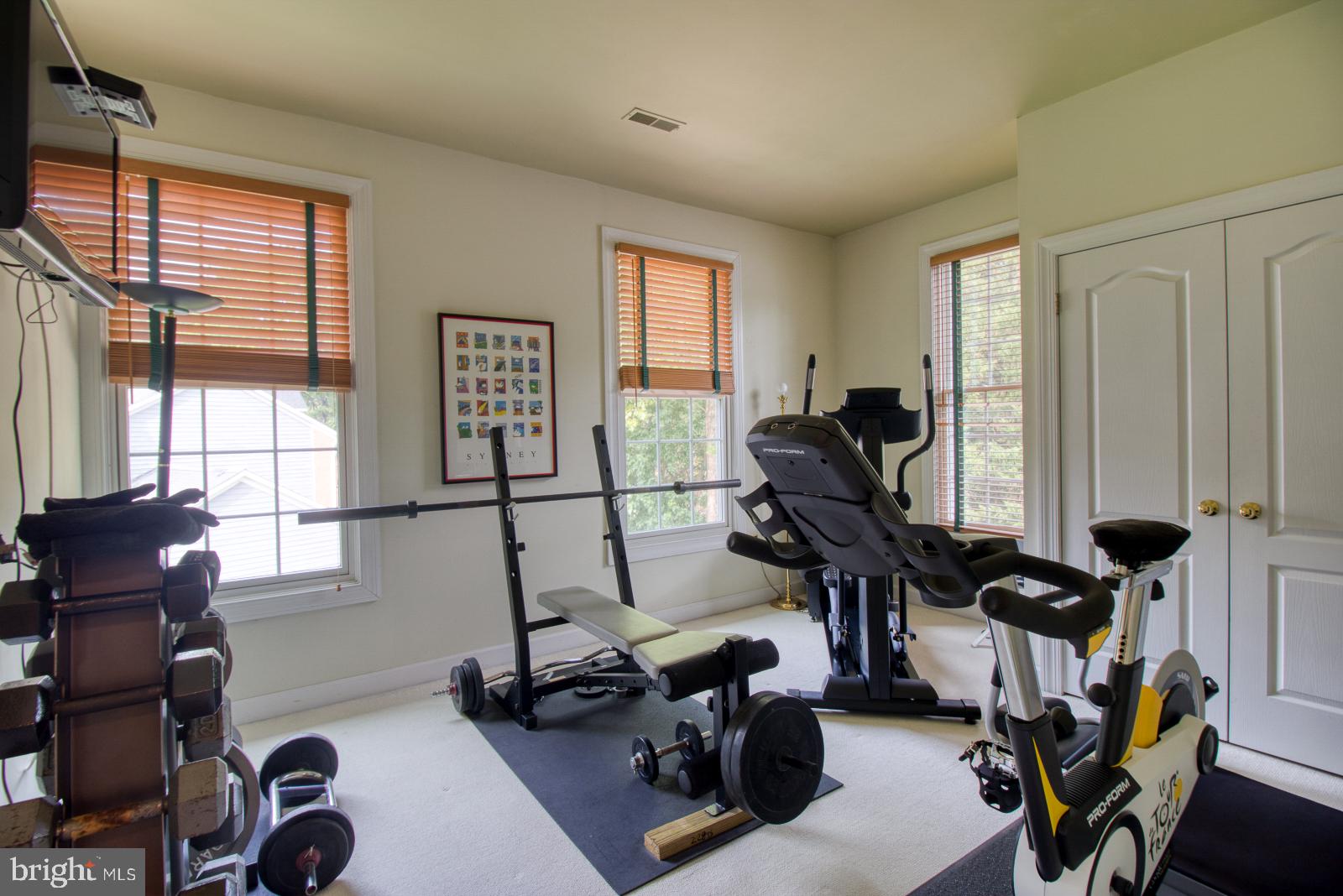 NORTH CHEVY CHASE - Residential