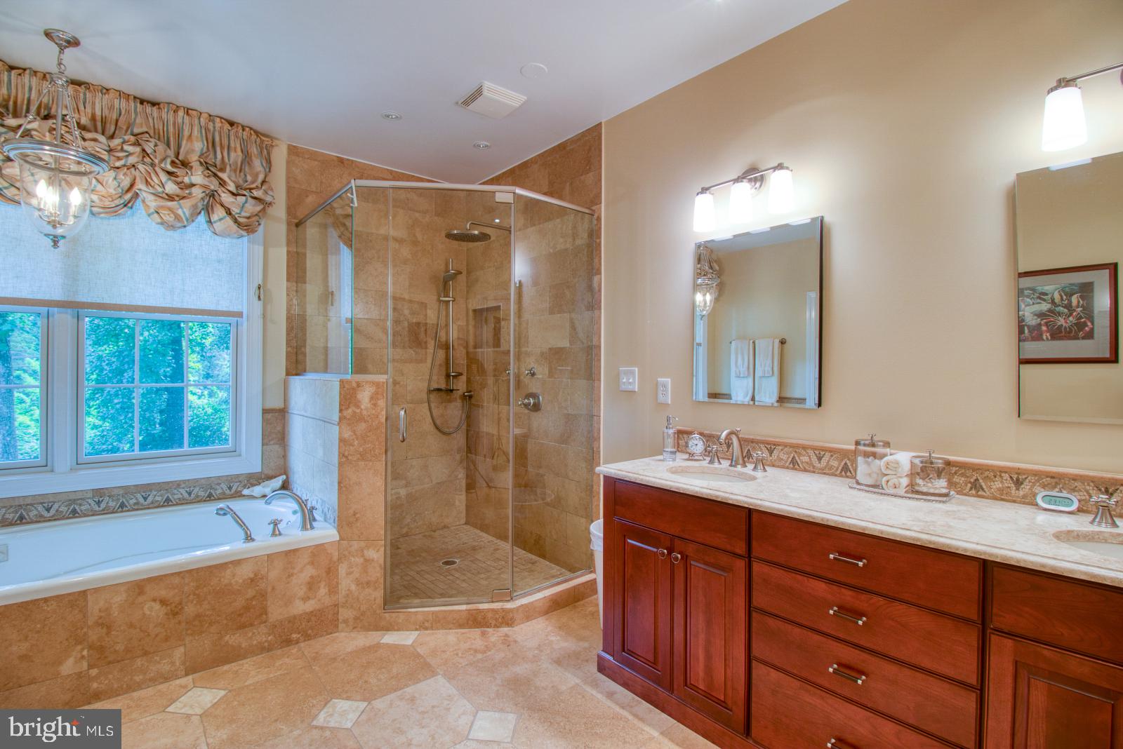 NORTH CHEVY CHASE - Residential