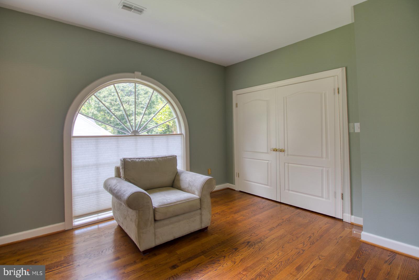 NORTH CHEVY CHASE - Residential