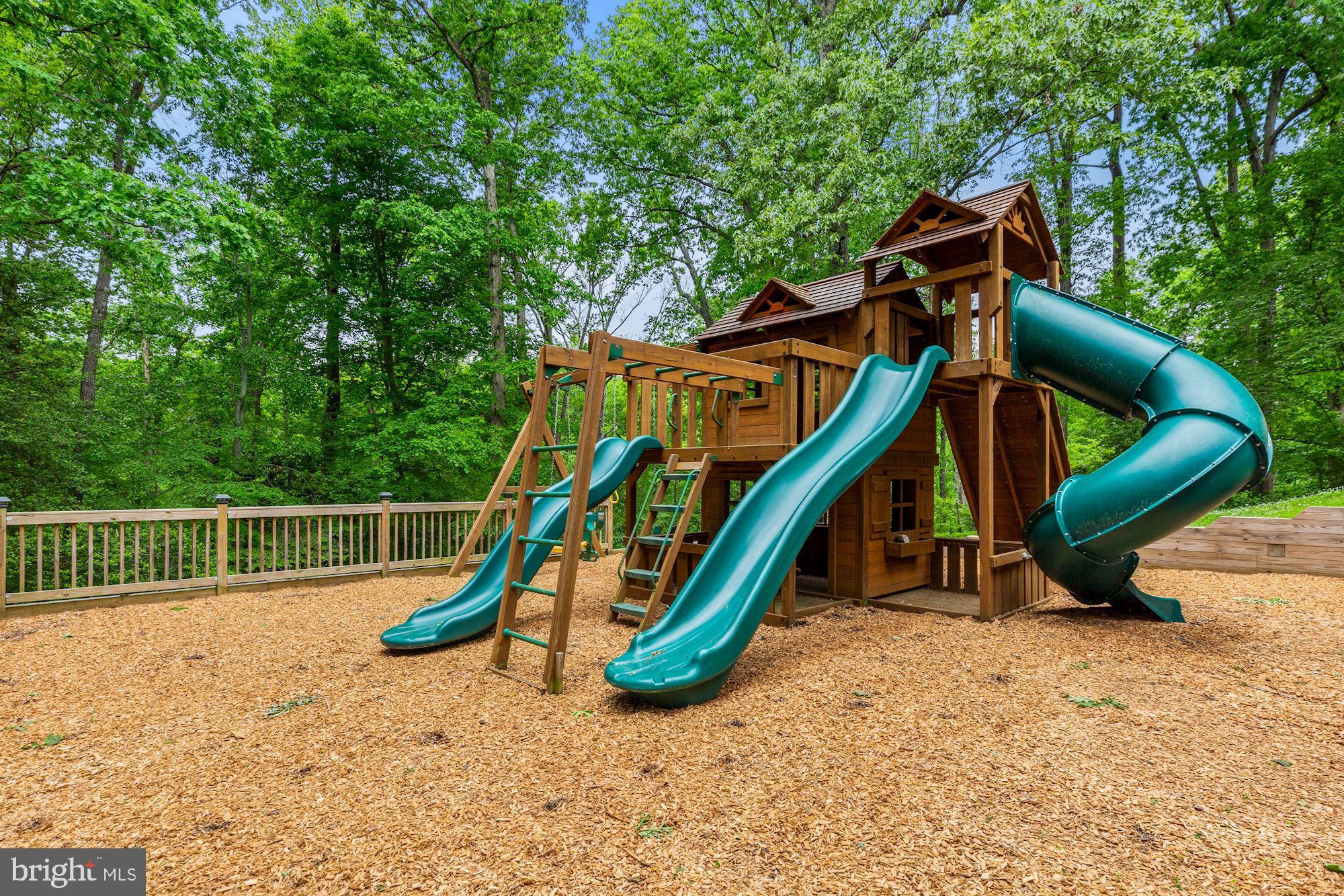 SARATOGA - Residential Lease