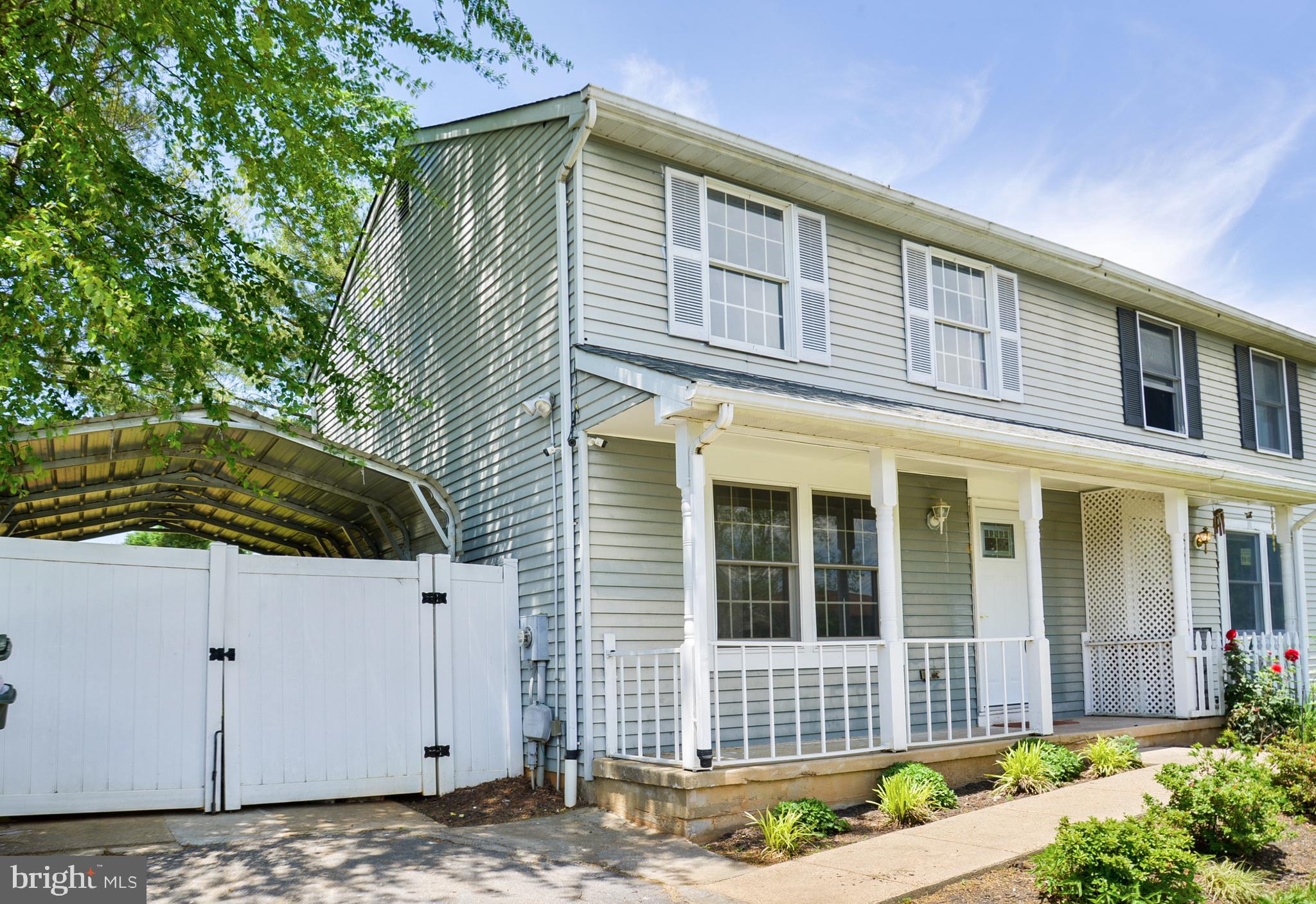 STONEGATE FARMS - Residential