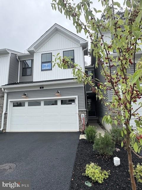 STONEMILL VILLAGE - Residential