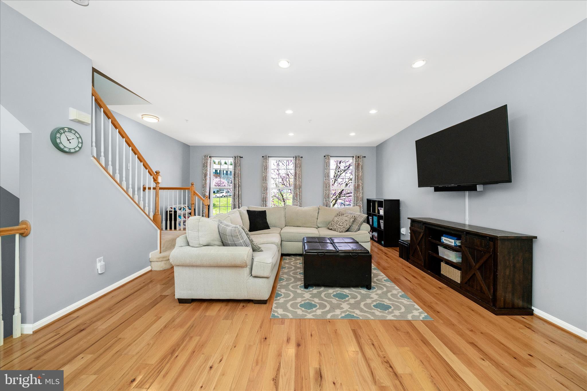 OVERLOOK - Residential