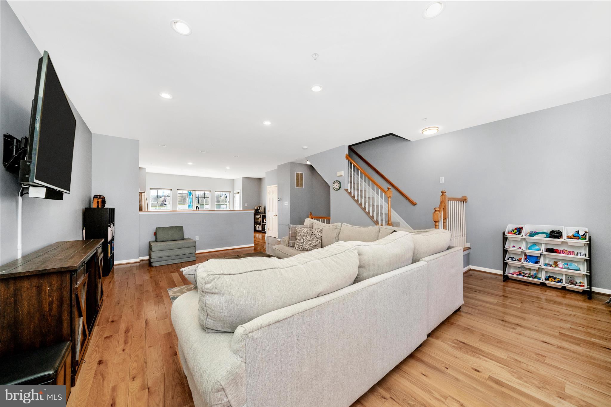 OVERLOOK - Residential