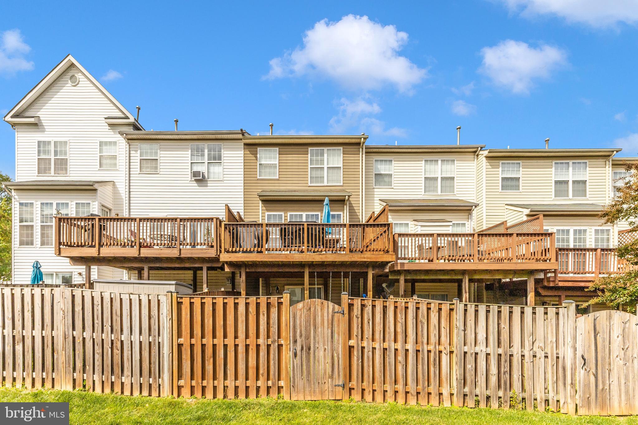 OVERLOOK - Residential