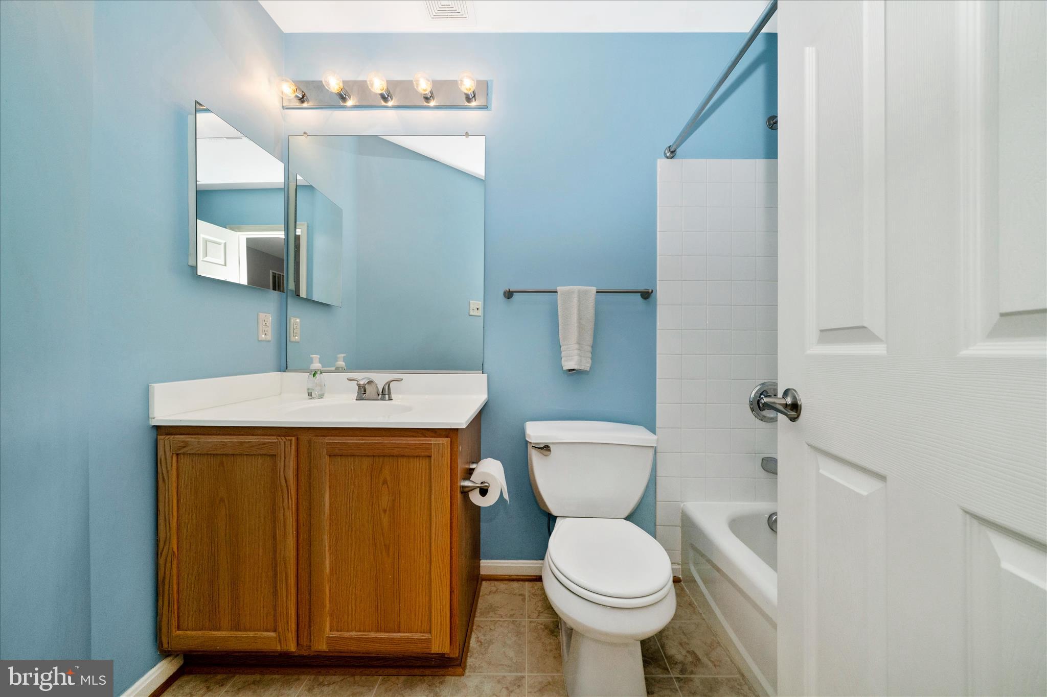 OVERLOOK - Residential