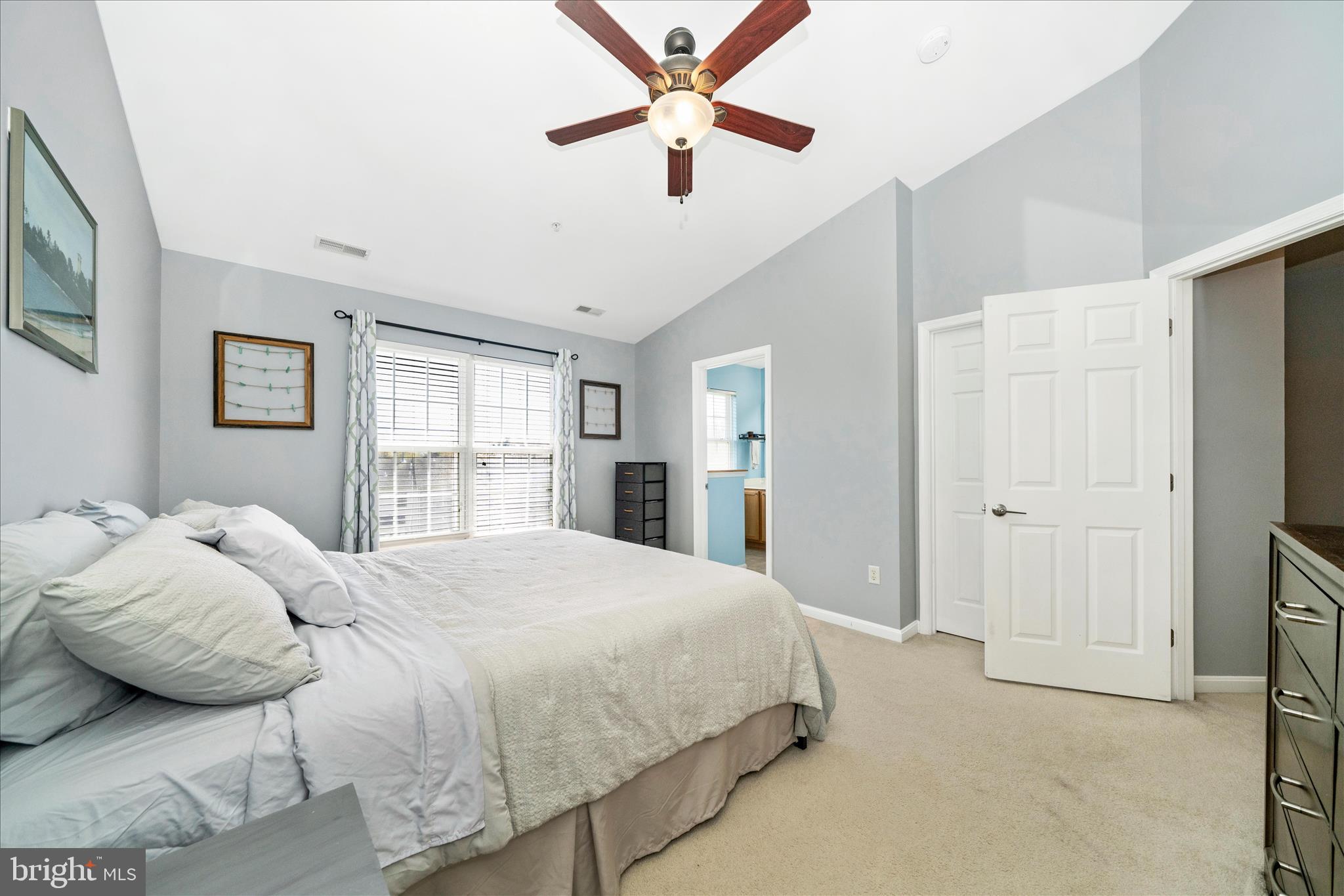 OVERLOOK - Residential