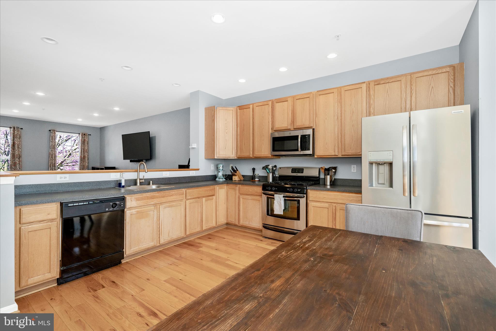 OVERLOOK - Residential