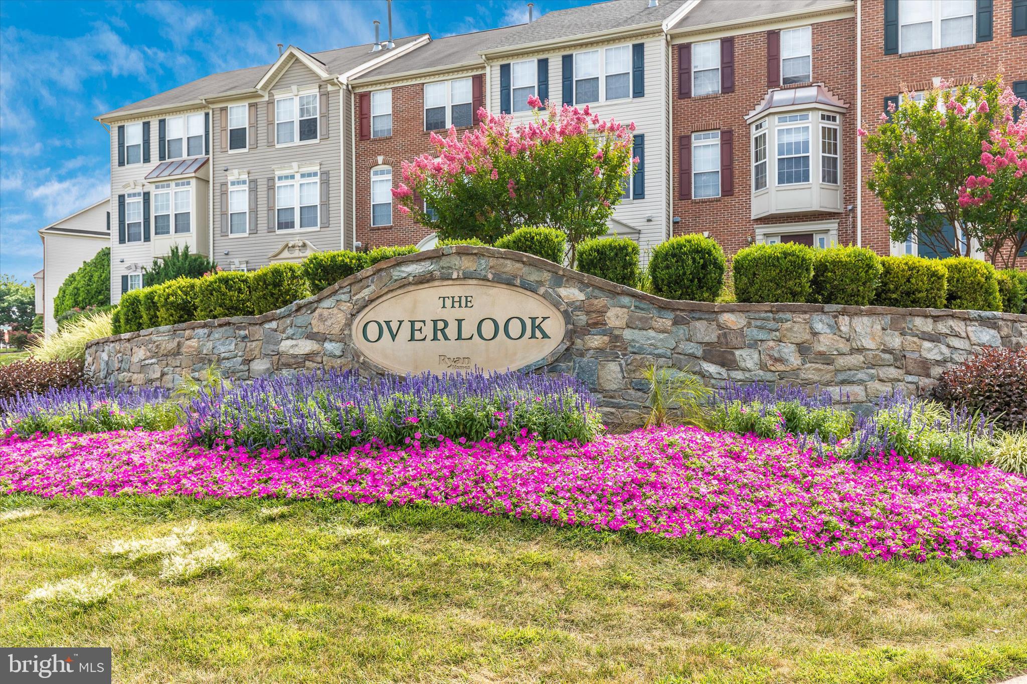 OVERLOOK - Residential
