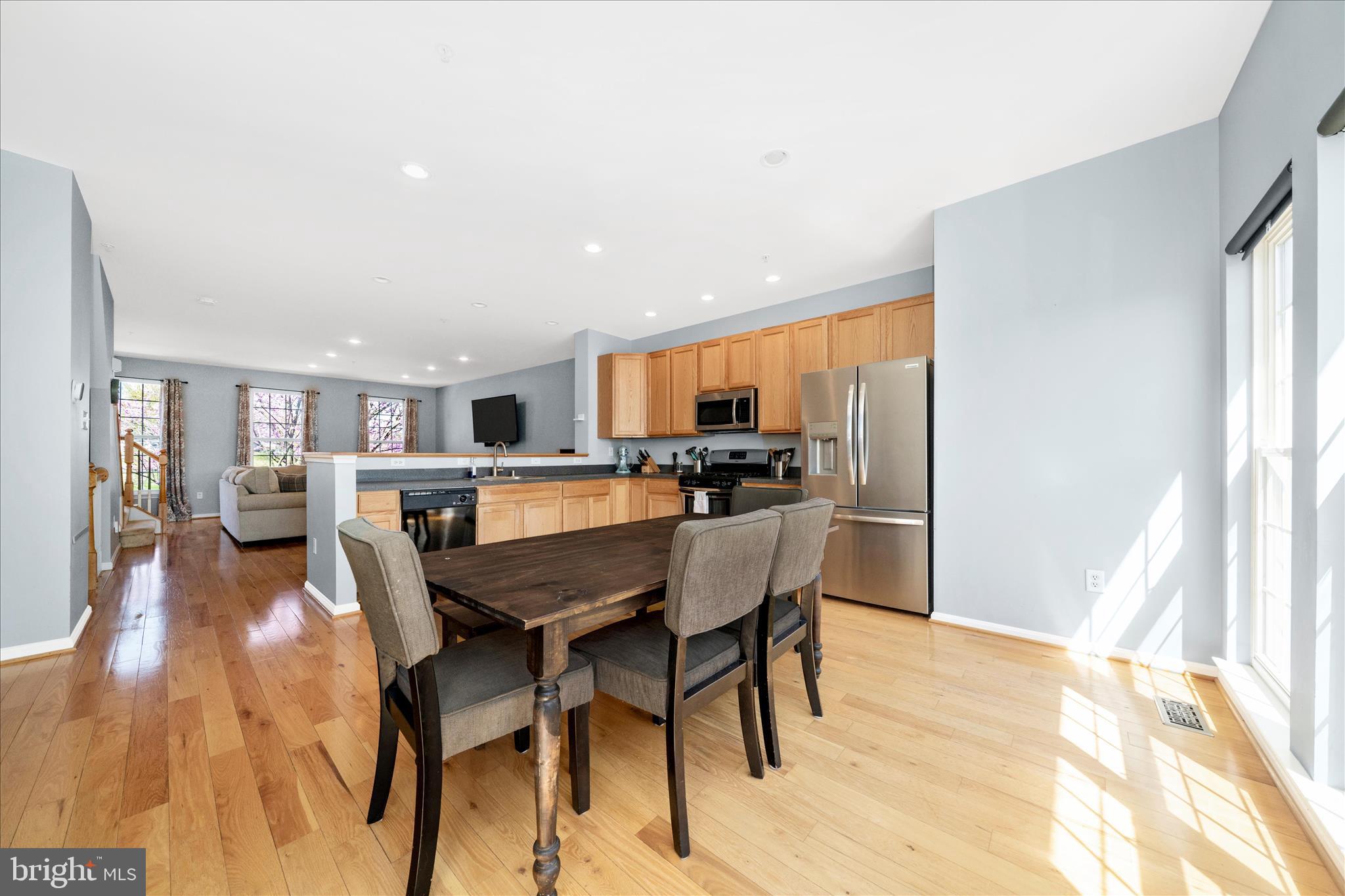 OVERLOOK - Residential