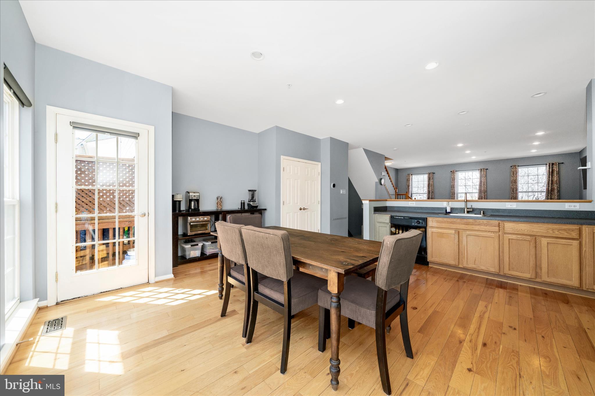 OVERLOOK - Residential