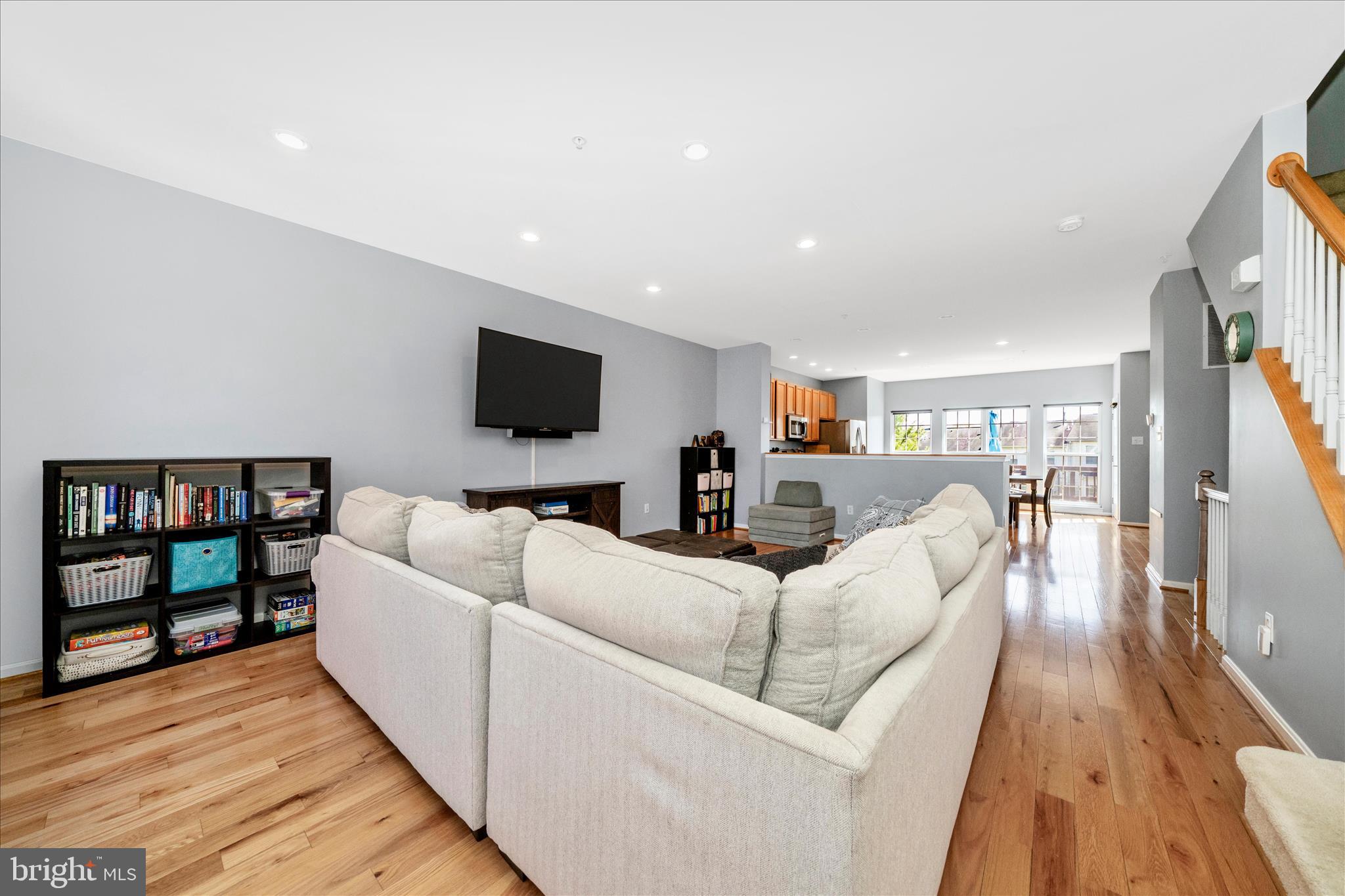 OVERLOOK - Residential