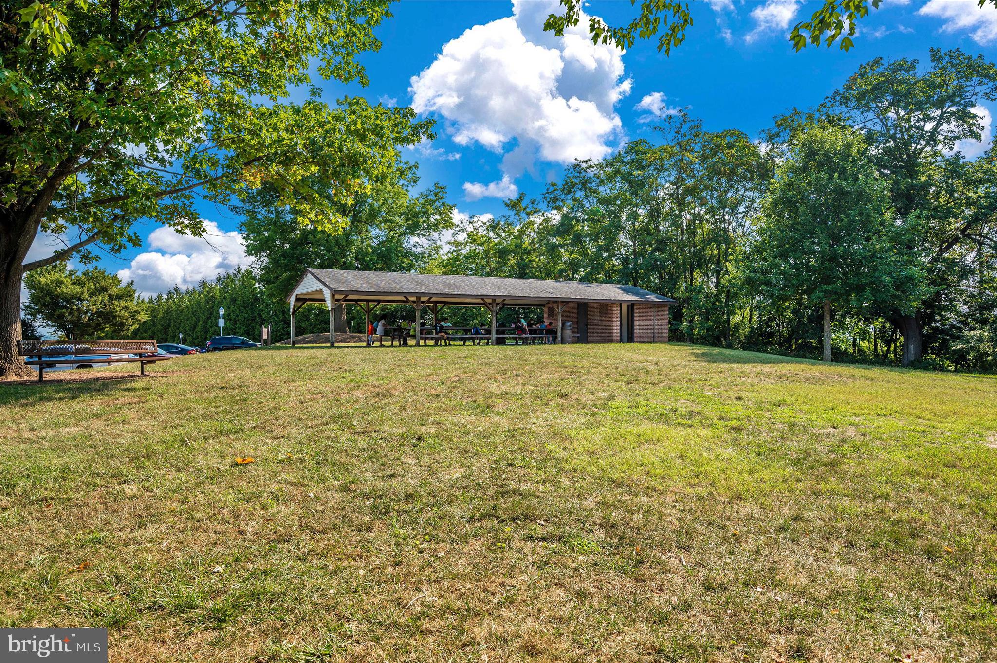 OVERLOOK - Residential