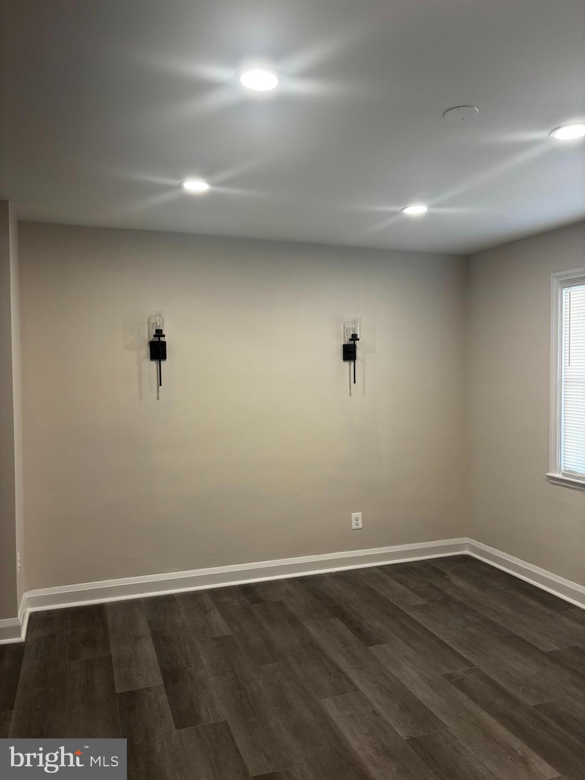 GREENSPRING - Residential