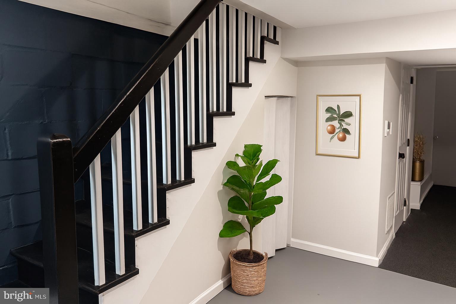 GREENSPRING - Residential