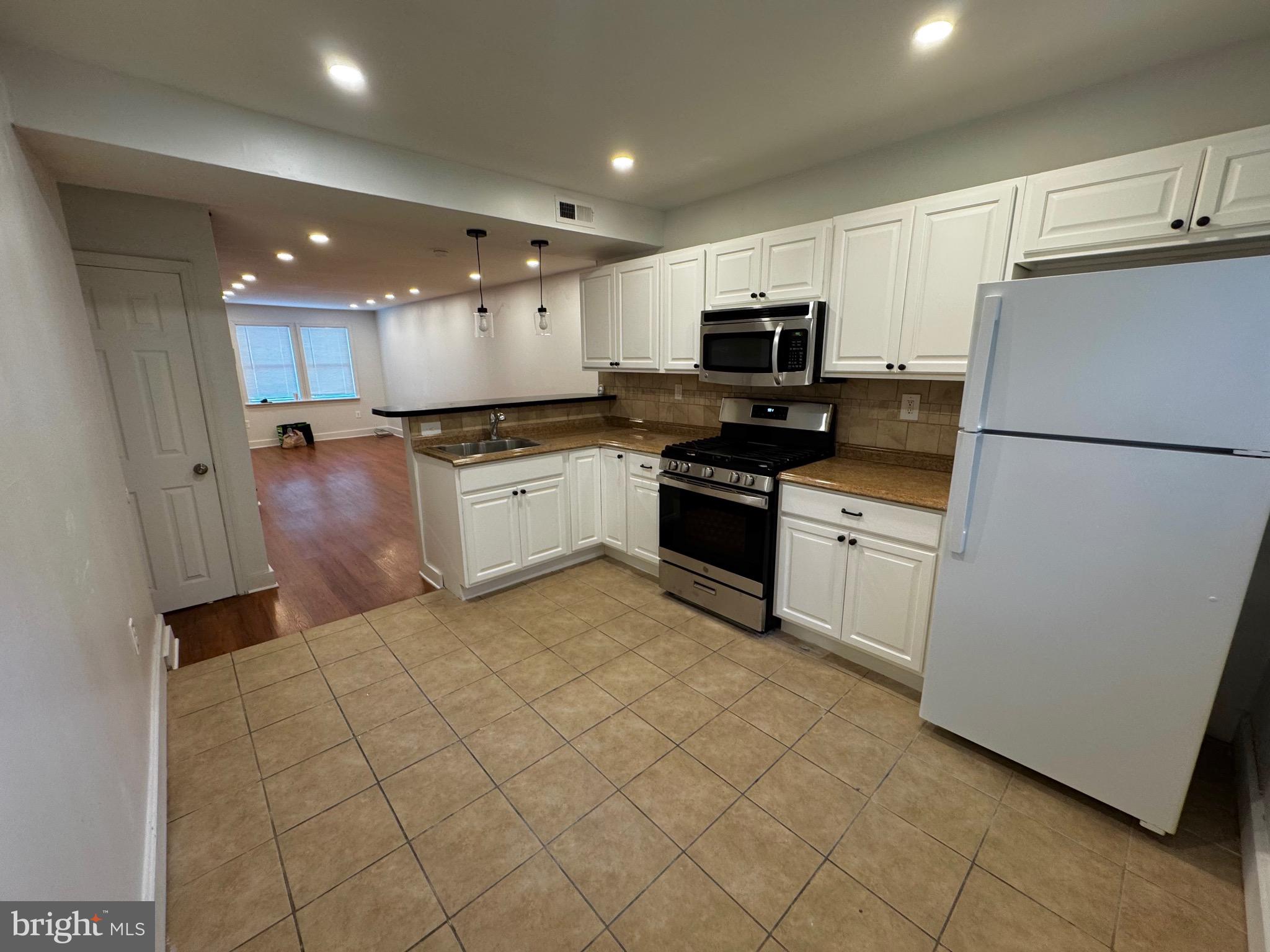 NEWBOLD - Residential