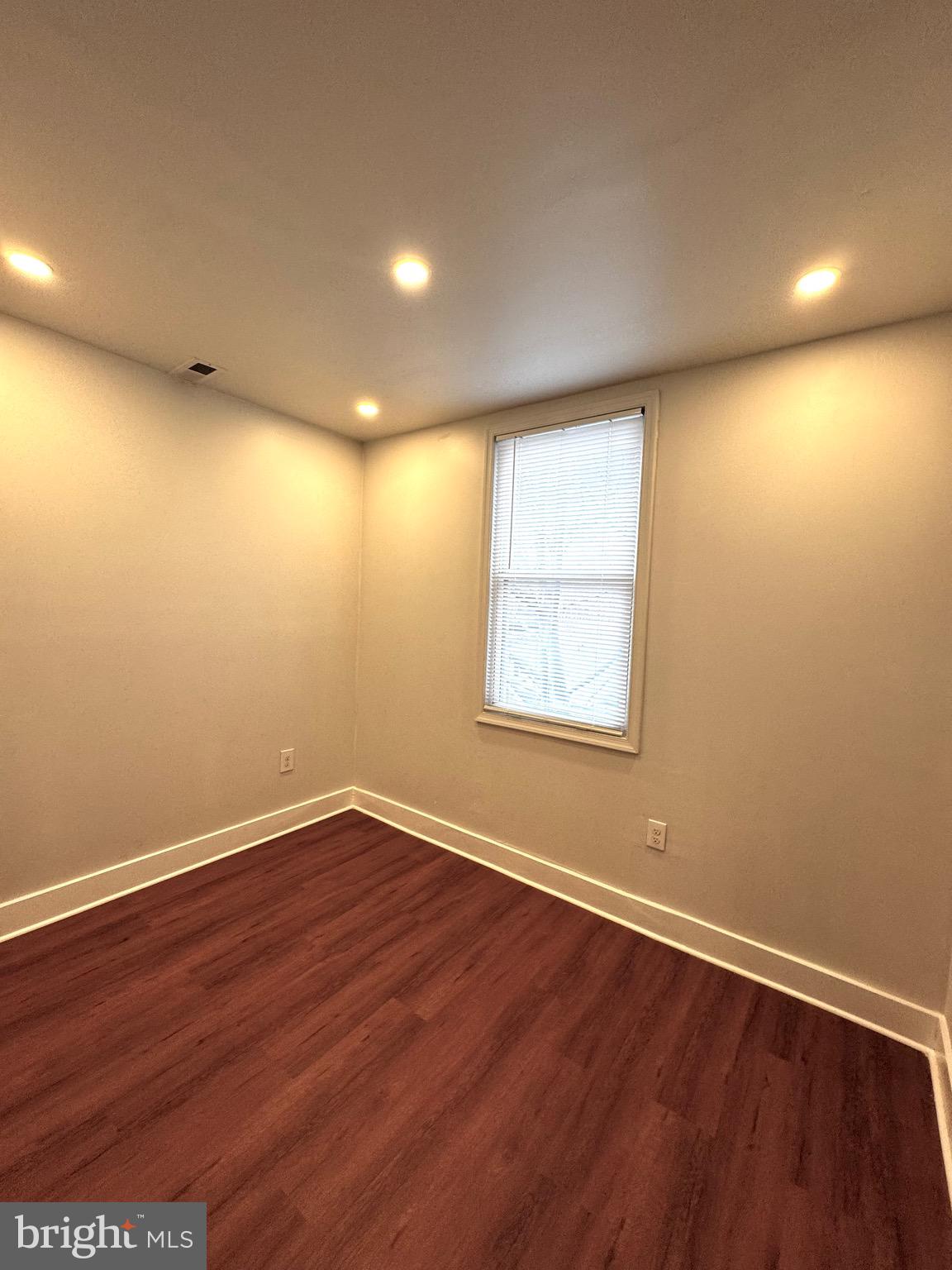 NEWBOLD - Residential