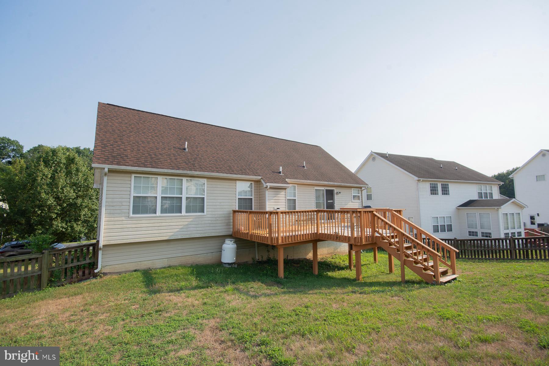 MILLS FARM - Residential