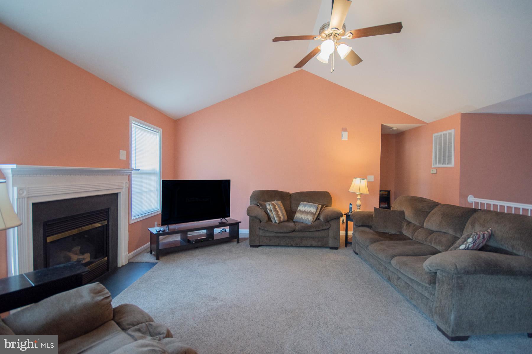 MILLS FARM - Residential