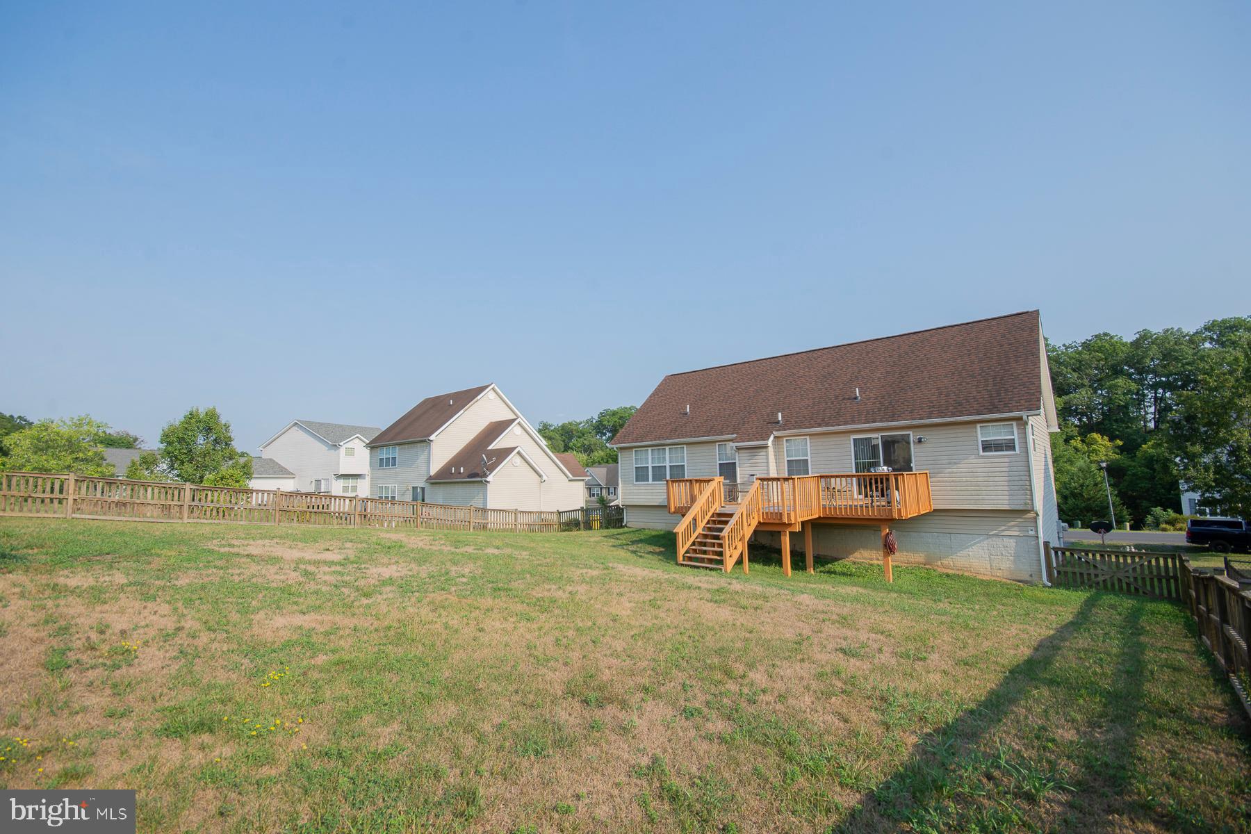 MILLS FARM - Residential