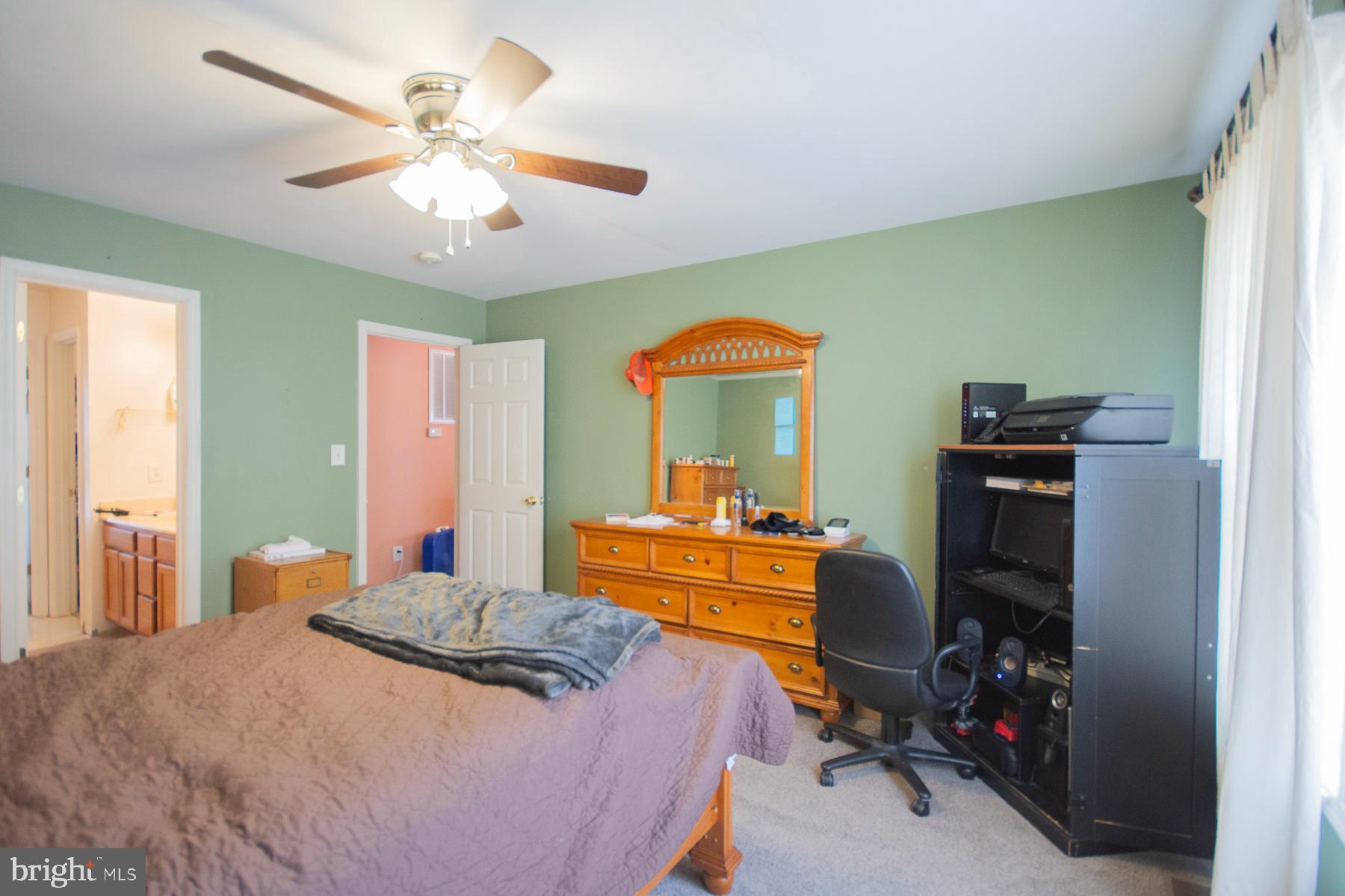 MILLS FARM - Residential