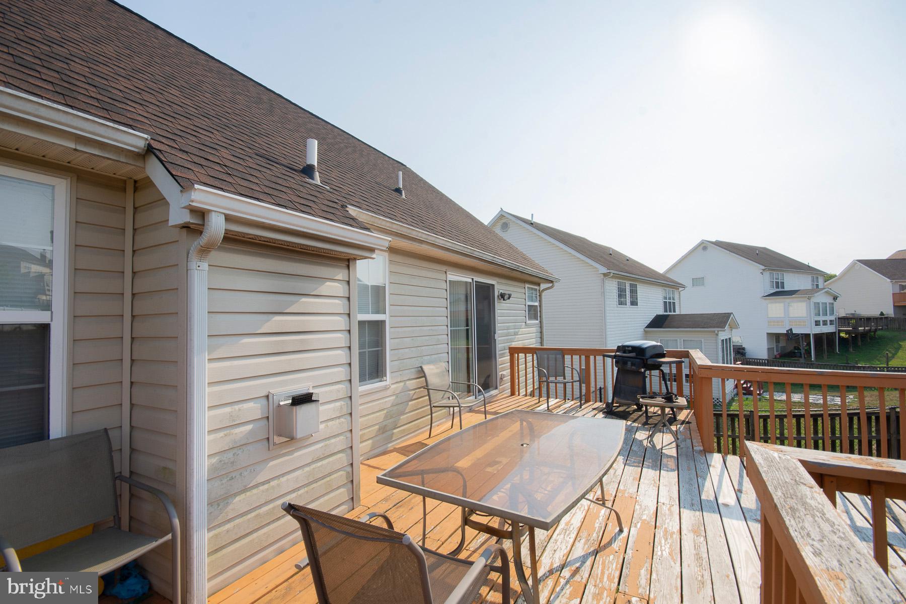 MILLS FARM - Residential