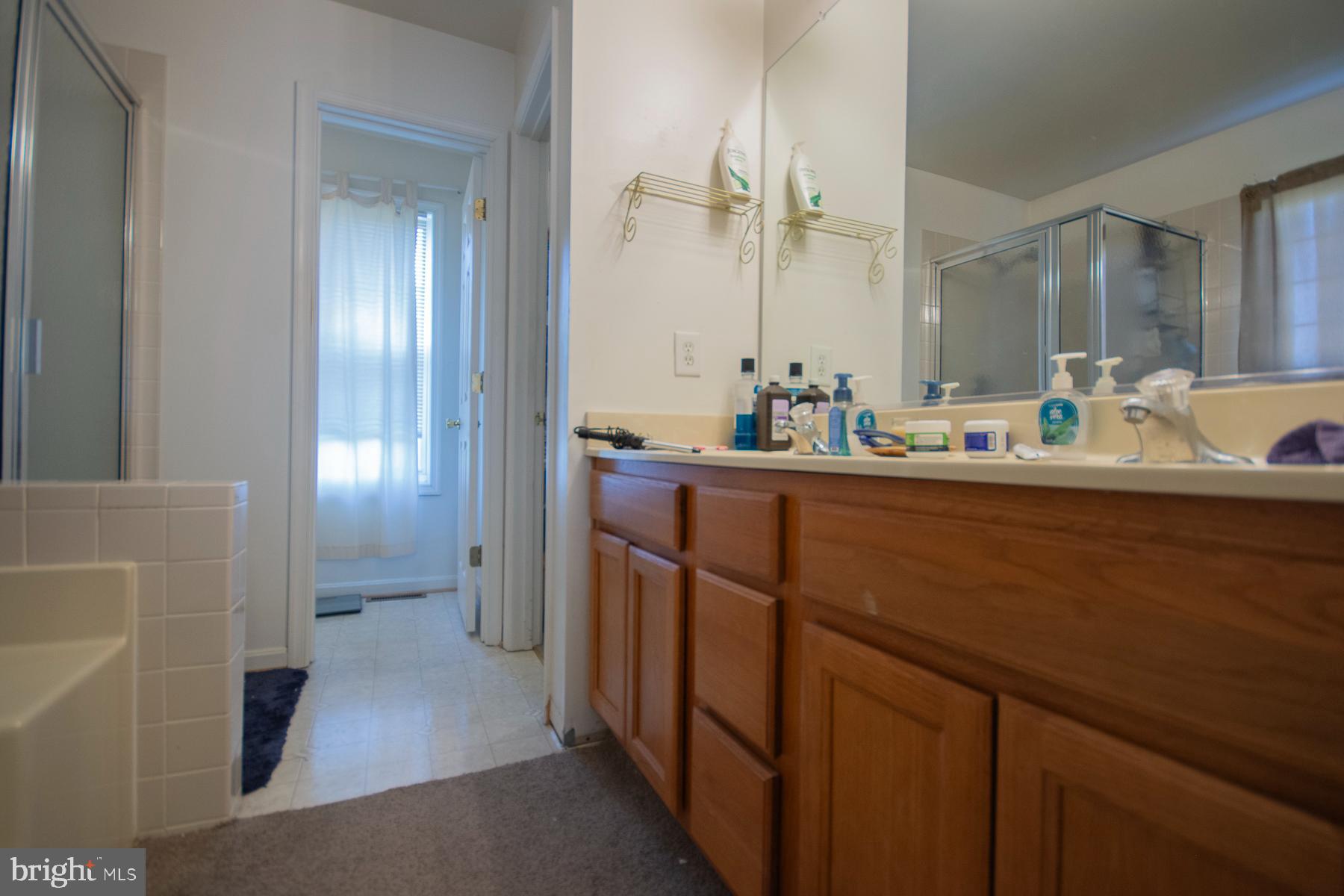 MILLS FARM - Residential